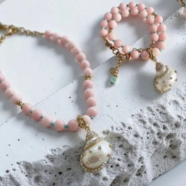 FLAMINGO Style Shift