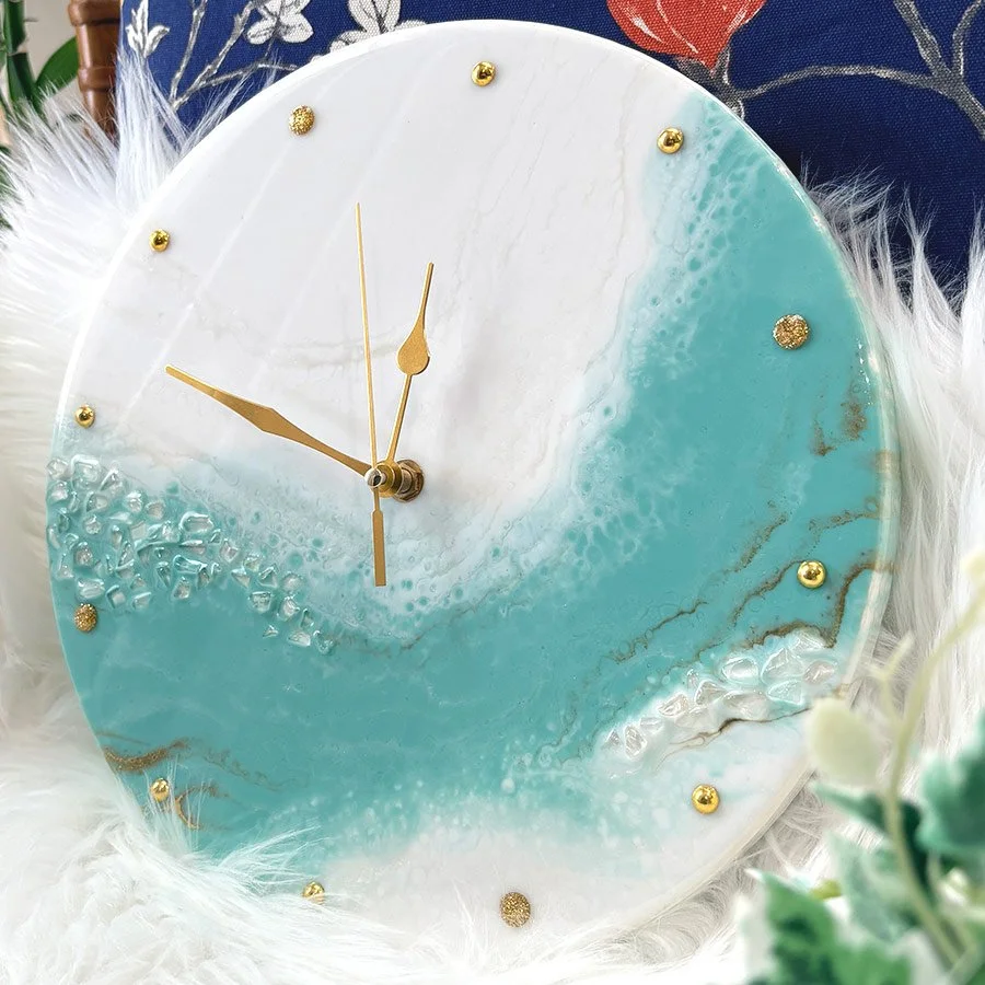 oliveartz-clock.jpg