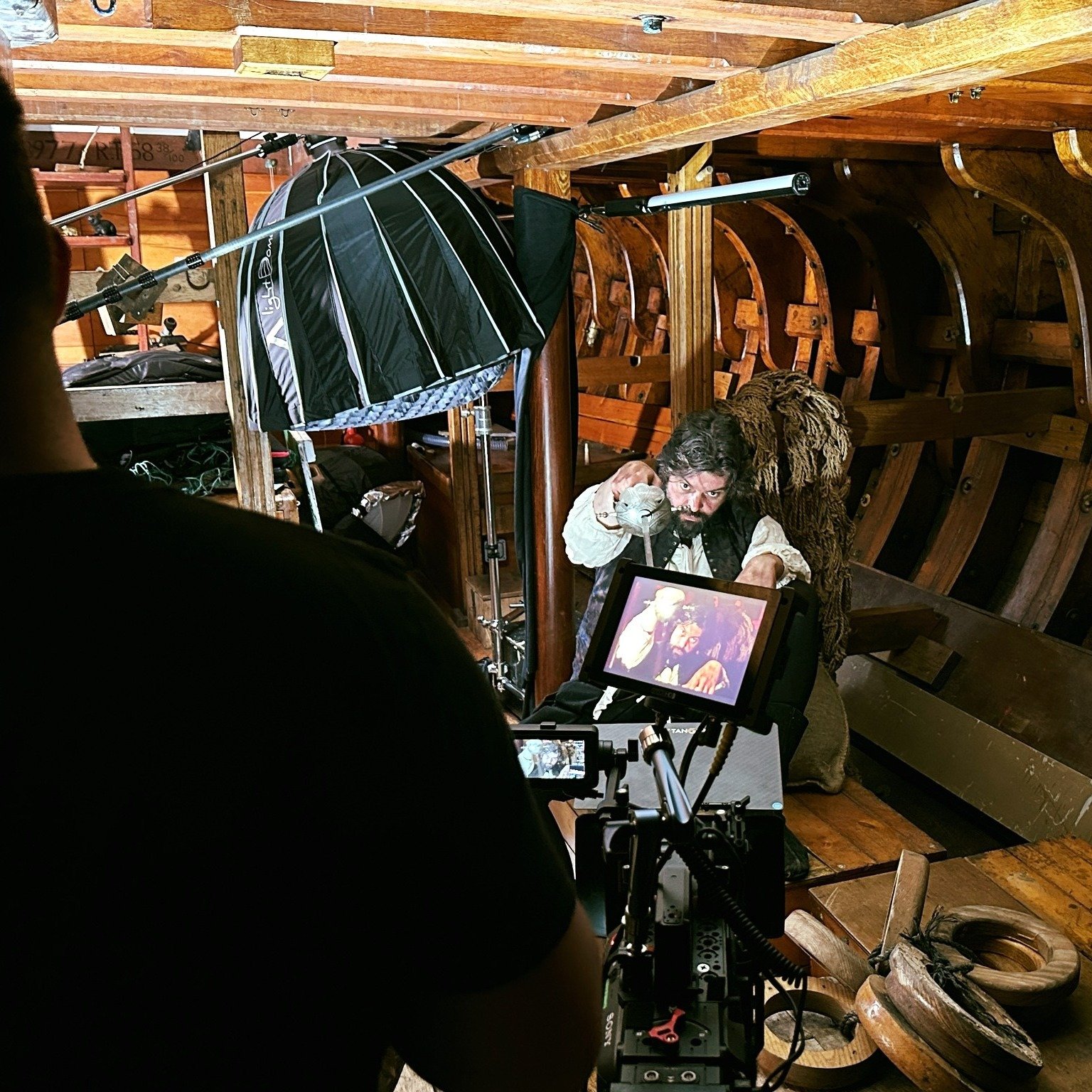 🎥 We had a great time in the summer hosting @exhibitiononscreen, who were filming scenes below deck for their new film Caravaggio, with the brilliant Jack Bannell in the title role - check out these behind-the-scenes pics!

🎬 The film is released t