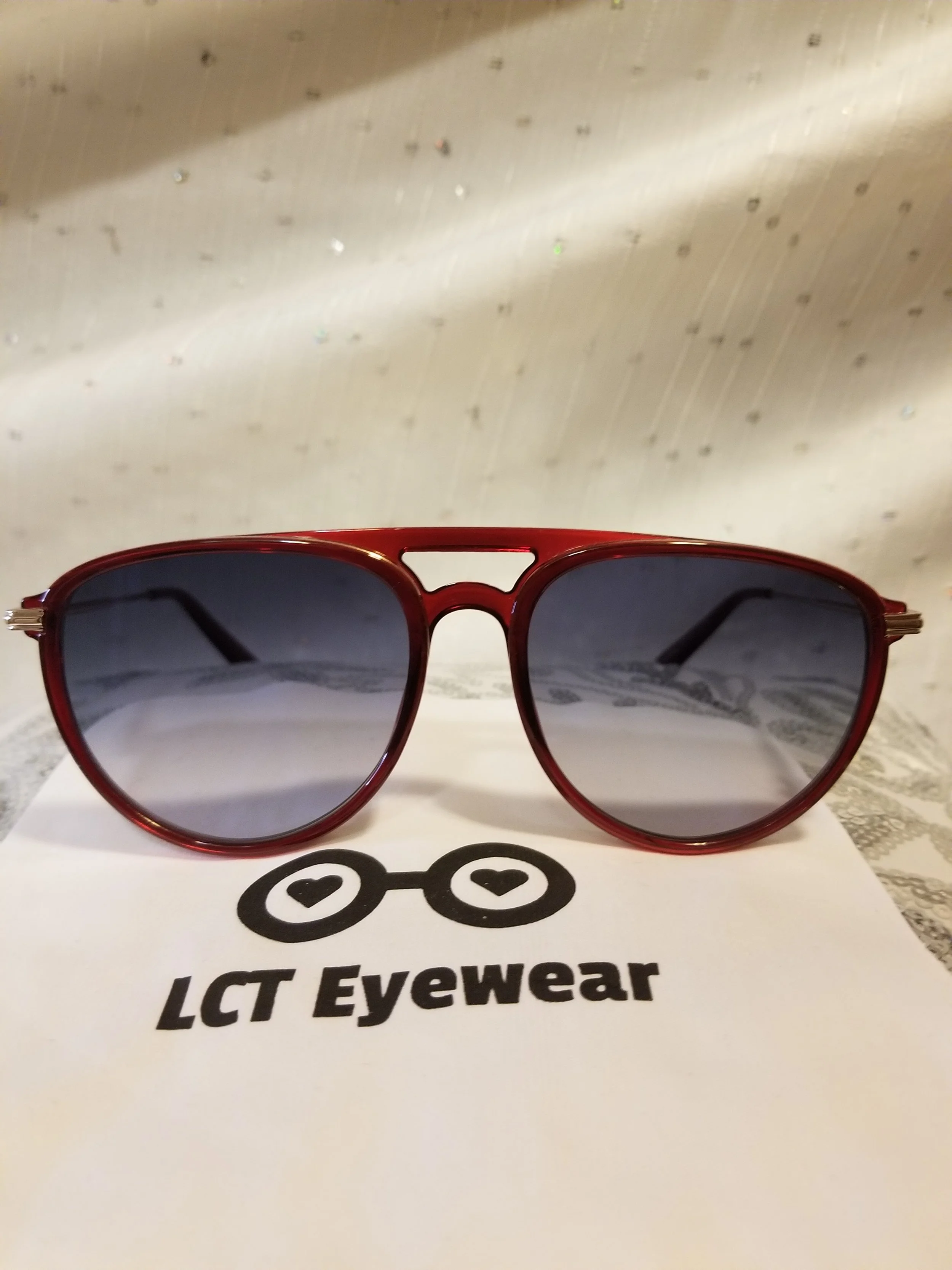 LCT Red Aviator Sunglasses — LCT Eyewear Collections display picture 1