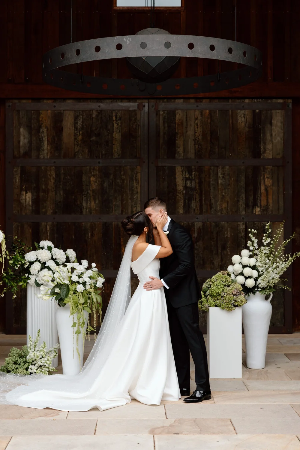 Kirrilee & Jamie wedding at Bendooley Estate