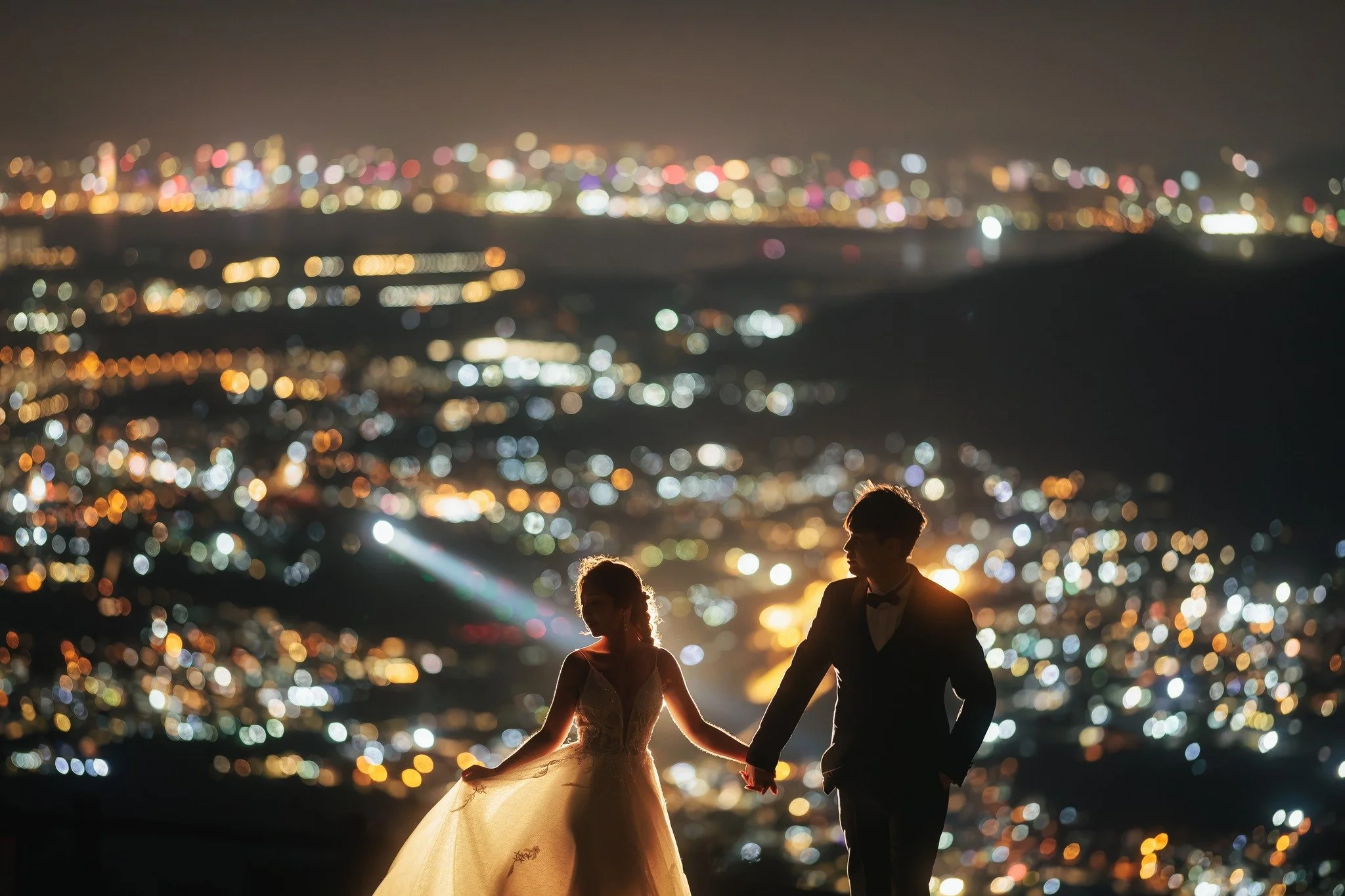 Professional wedding photography team based in Hong Kong
📸 : @themphoto.wedding | @themphoto.official

📫DM us for more info

MUA: @nikocc.makeup 

#TheMPhoto #麥斯光流 #PreweddingHK #香港婚紗攝影 #自然光攝影 #情侶寫真 #MinimalWedding