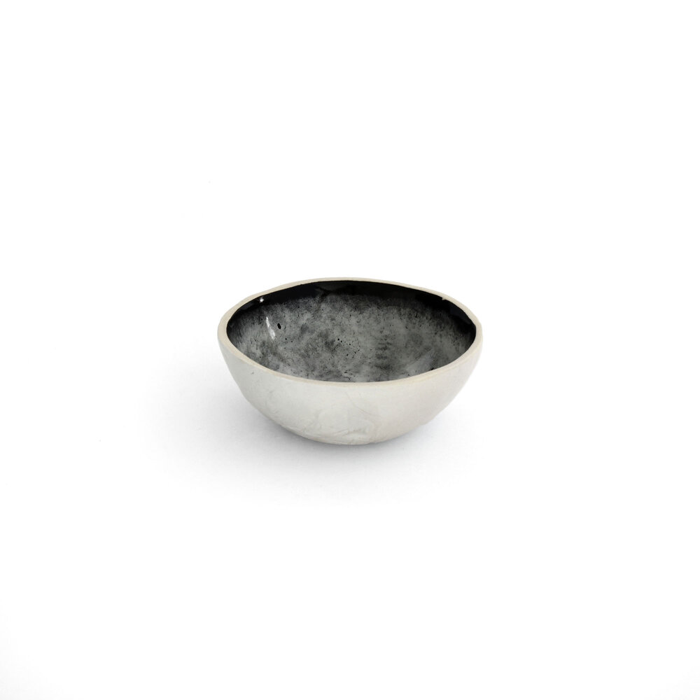 Speckled clay white glaze : r/Pottery