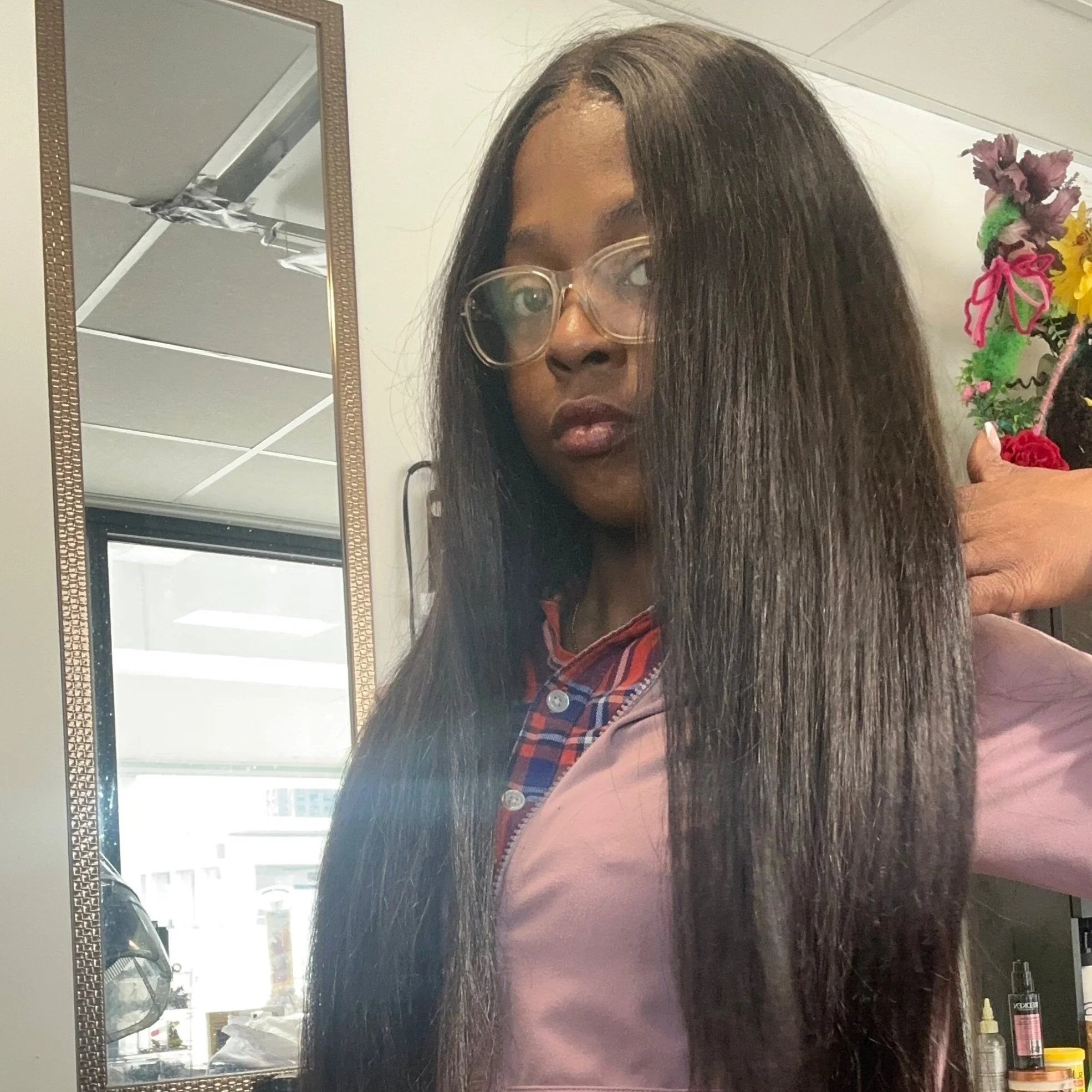 Straight closure wig ( glueless)