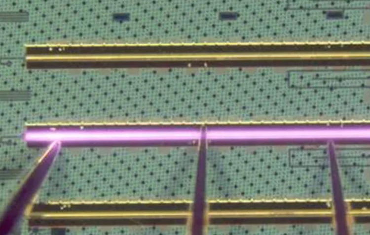 Researchers Demonstrate Efficient Integration of Quantum Dot Lasers on ...