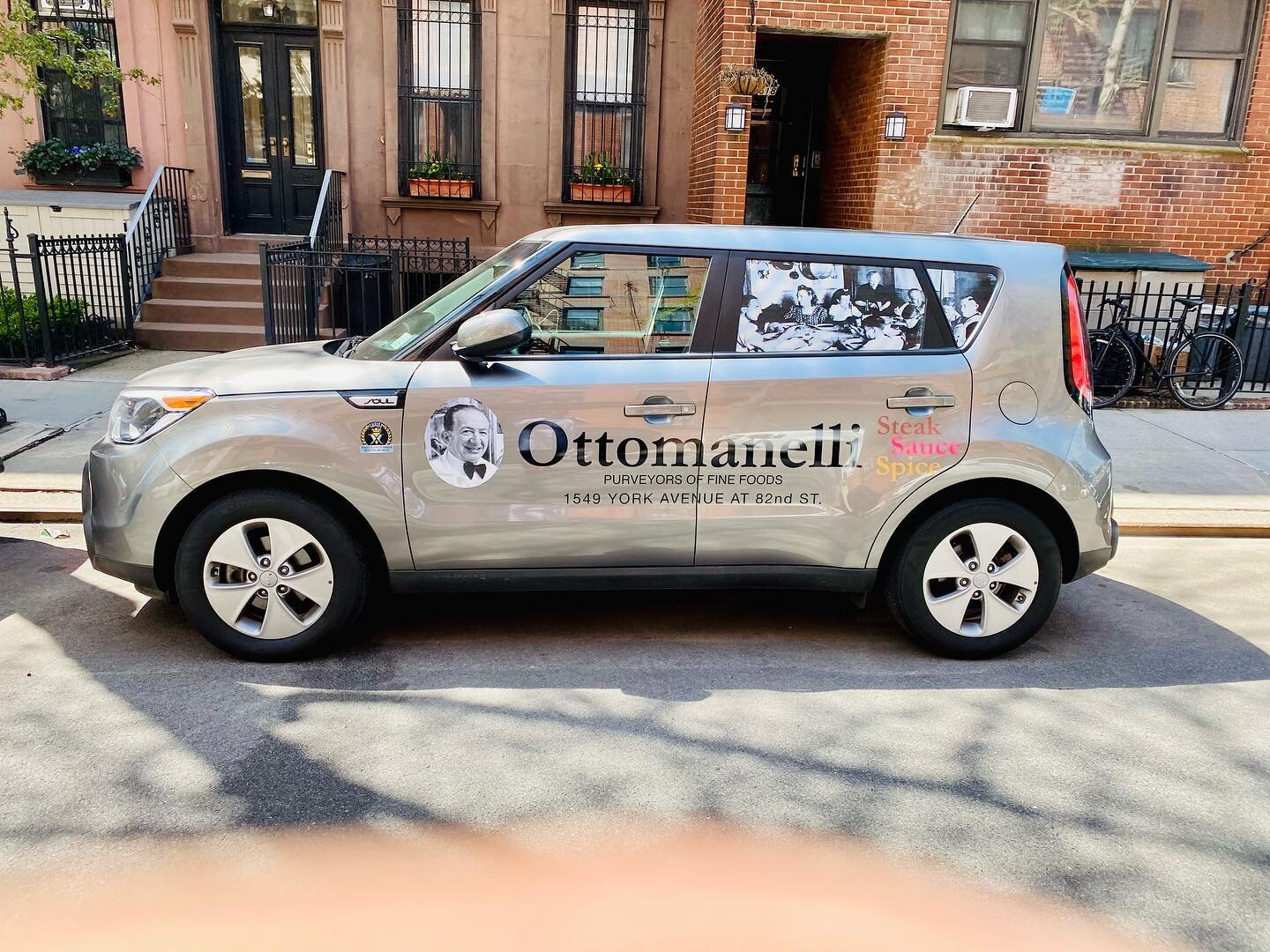 Have you guys seen our new Delivery Van, if you do give us a honk and say hello, loving the detail on the car. Hope you all enjoy the new look ! 
.
.
.
#ottomanellis #ottomanelli #delivery #deliveryservice #newcar #family #nycbutcher #butcher #meats 