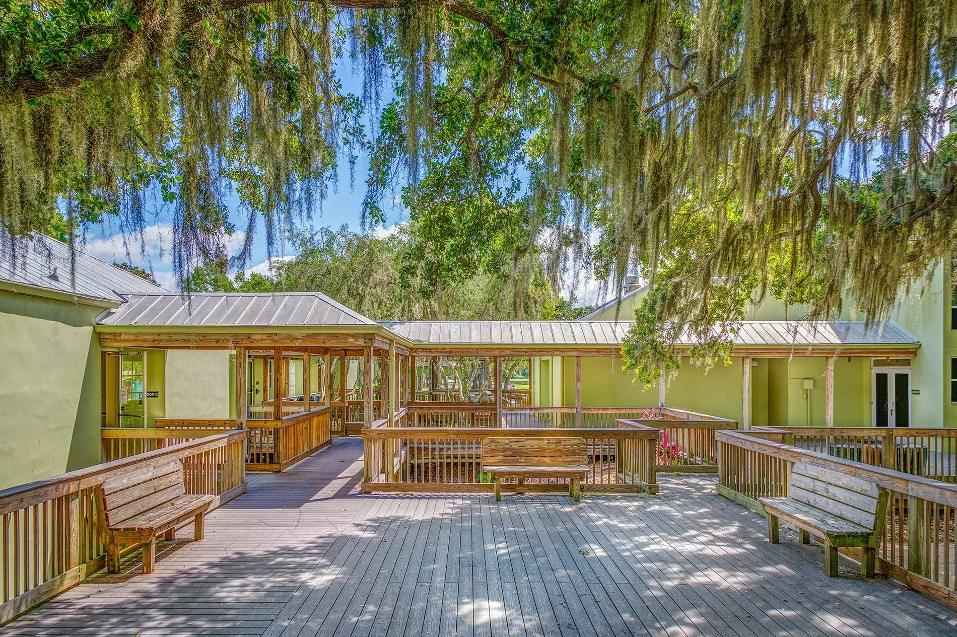 Colonial Oaks Park — Hoyt Architects