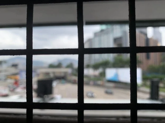 03 Stuck inside the city.jpg