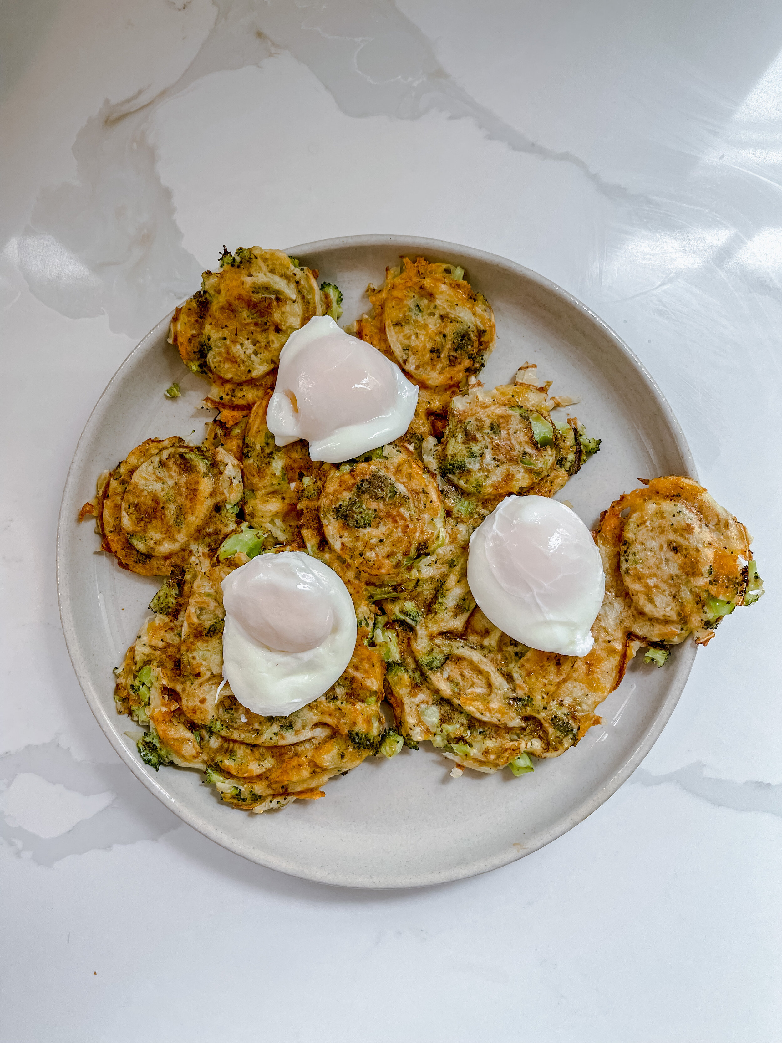 Broccoli Cheddar Hashbrown Waffles with Poached Eggs — All Types