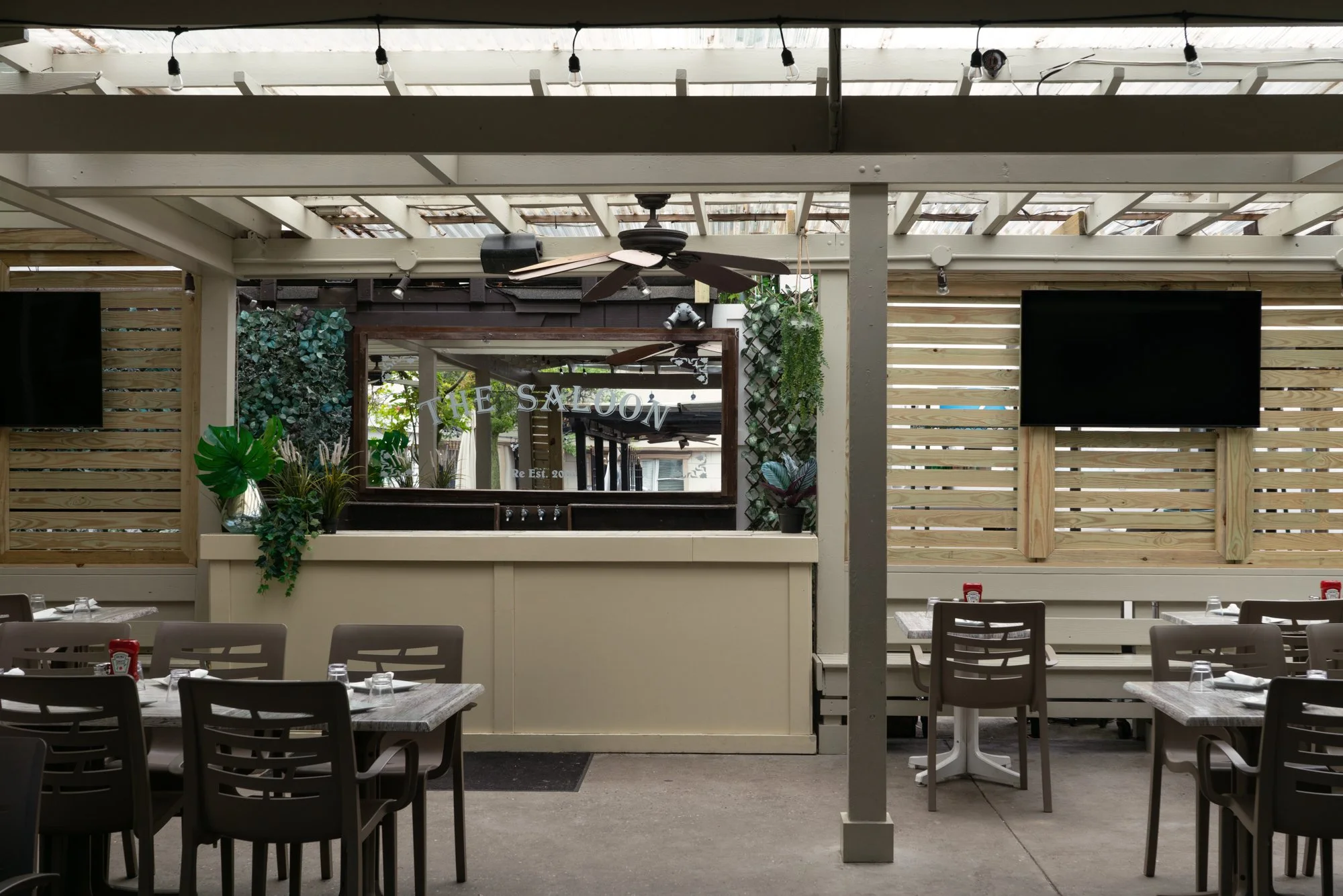 ORourke_2024_Saloon_DSC05255-Edit.jpg