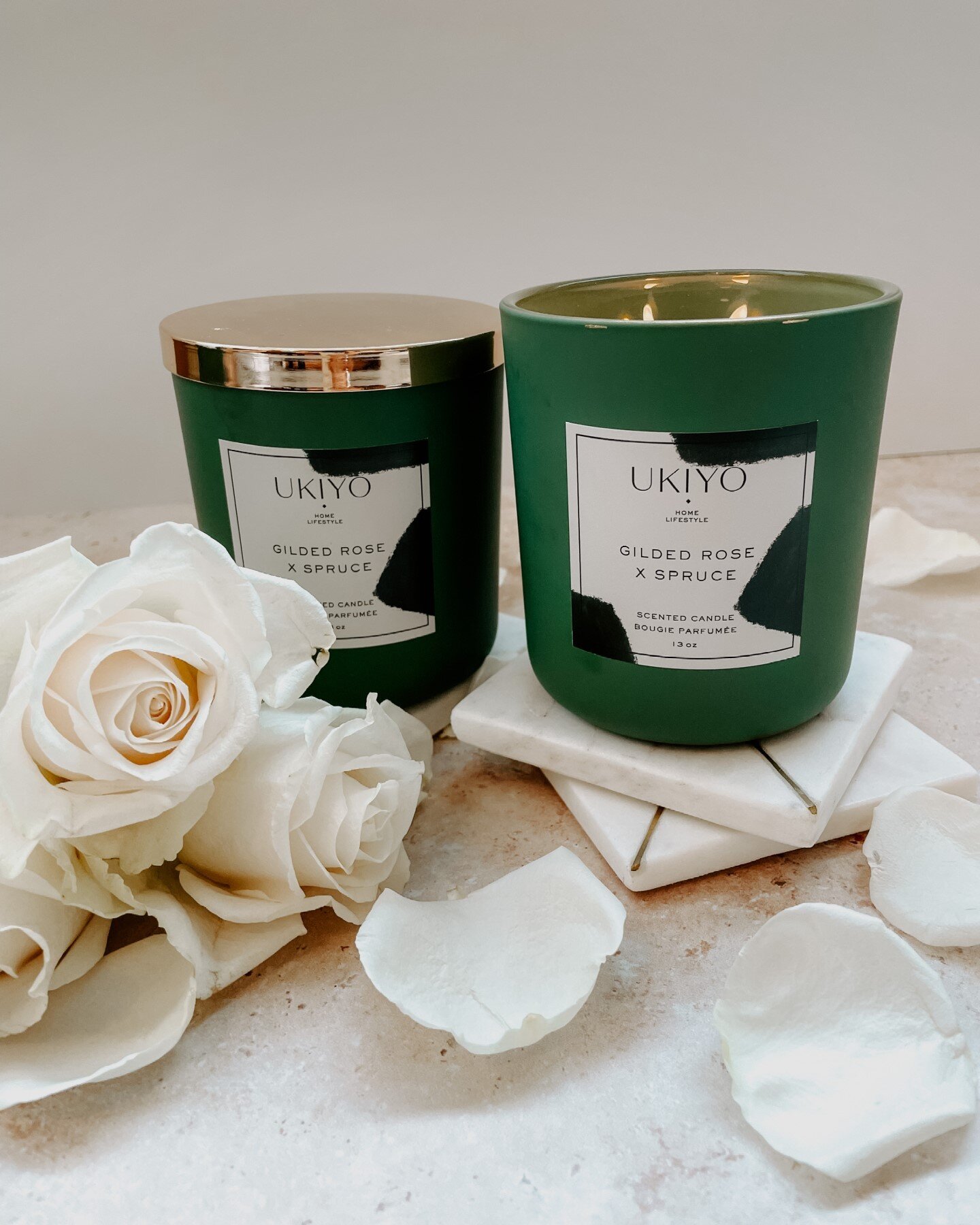 Like a walk through an enchanted forest, a sophisticated composition of flower gardens and majestic trees 🌳

Gilded Rose 🥀 is hand-crafted with scent notes of lemon rind, lemon flower, white roses, blue spruce, patchouli, Canadian fir needle and sa