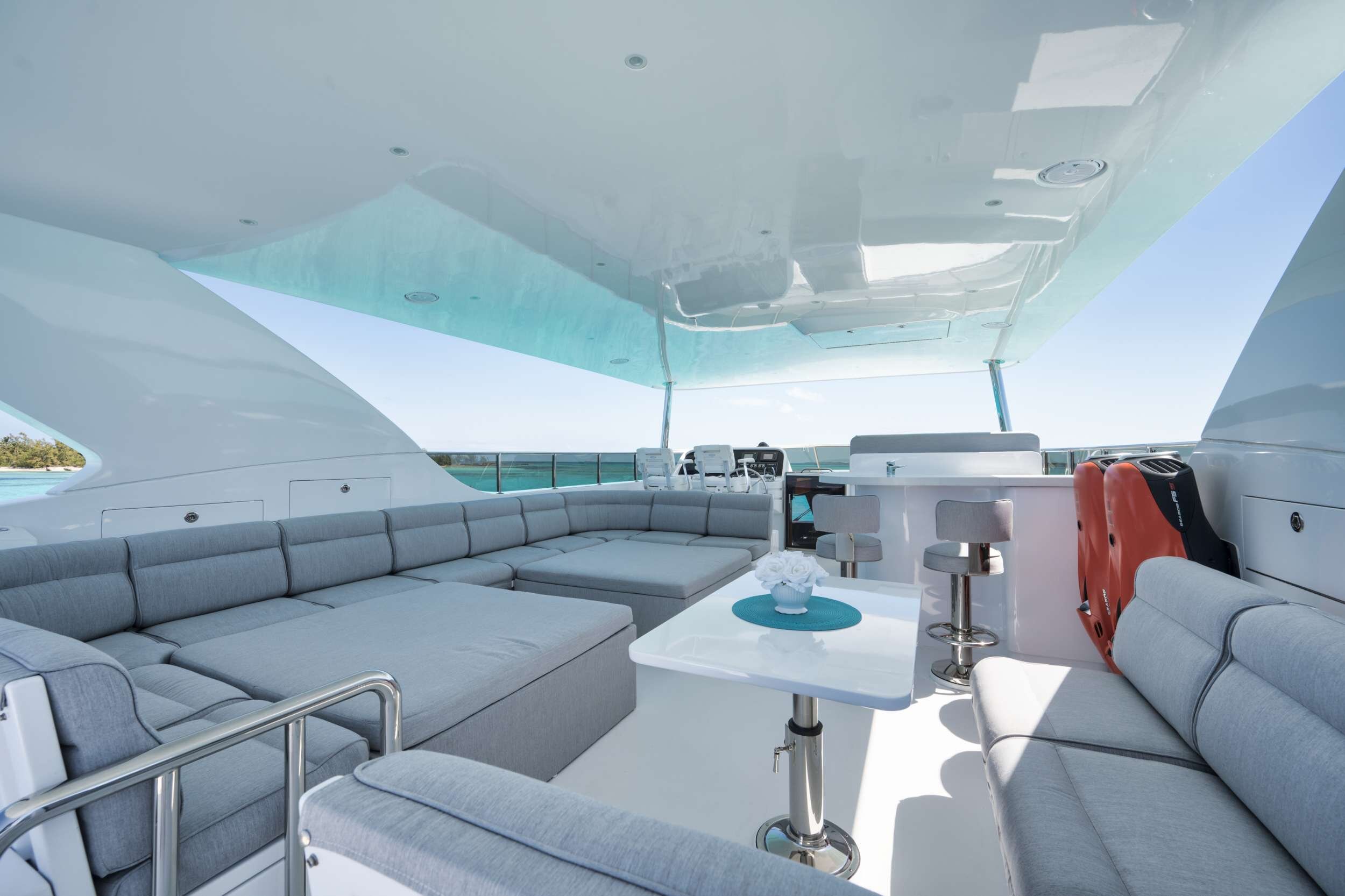Limitless- Seaduction Yacht Charters