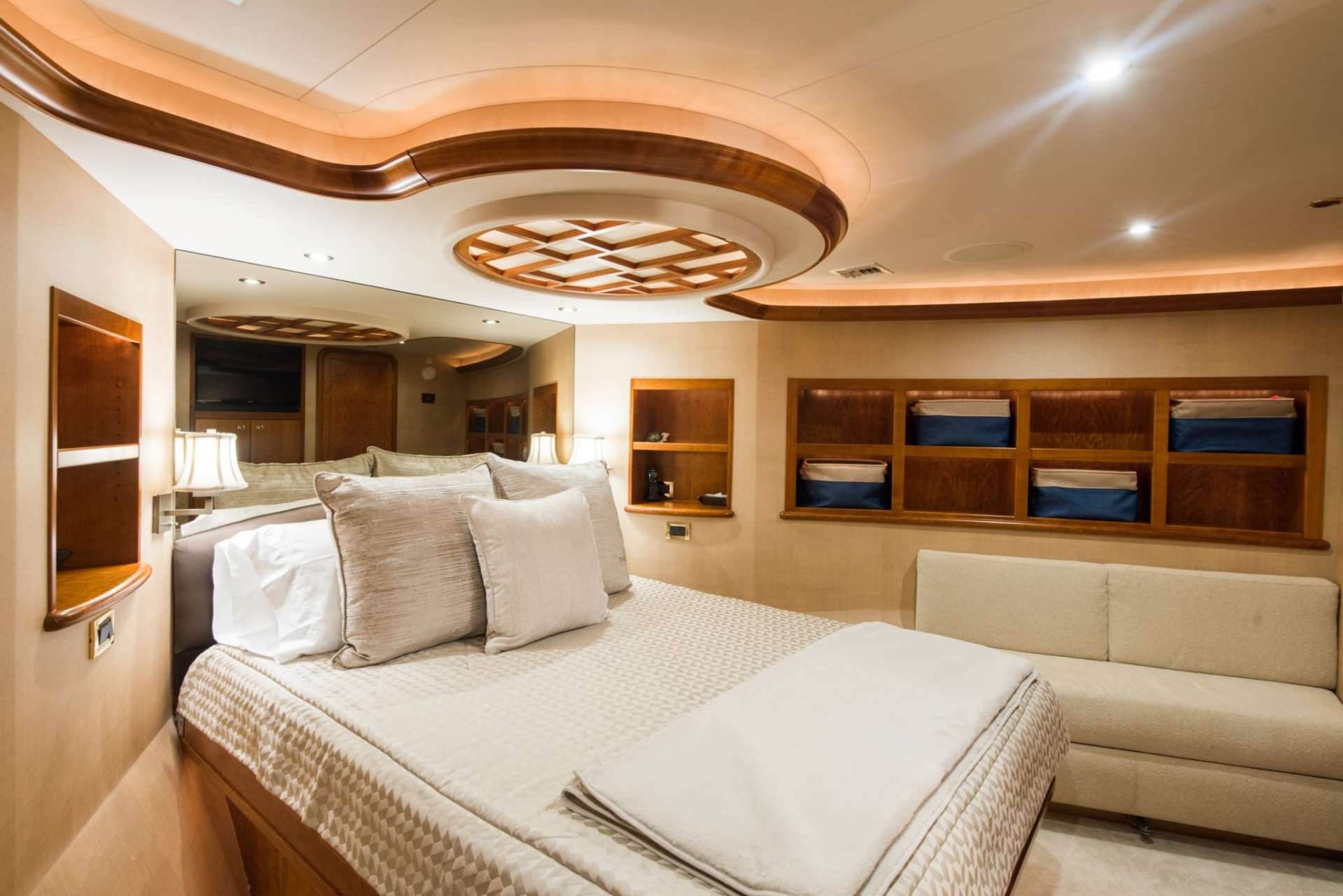 Pipe Dreams- Seaduction Yacht Charters