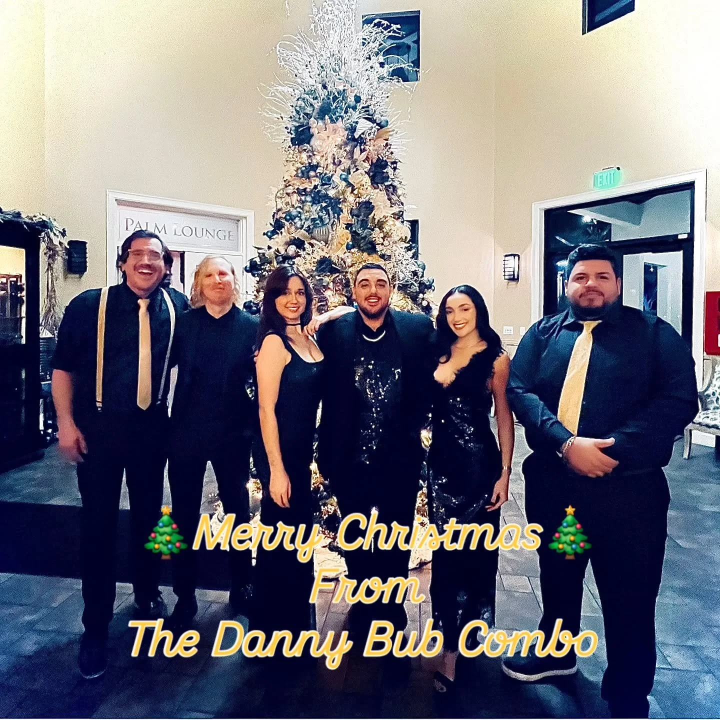 Wishing everyone a Merry Christmas and a Happy New Year from The Danny Bub Combo! ✨🎄
We are so thankful for all of our amazing fans who continue to support us&mdash;your love means everything to us! 🎷💖🎶
#thedannybubcombo #dbc #thedbcband #merrych