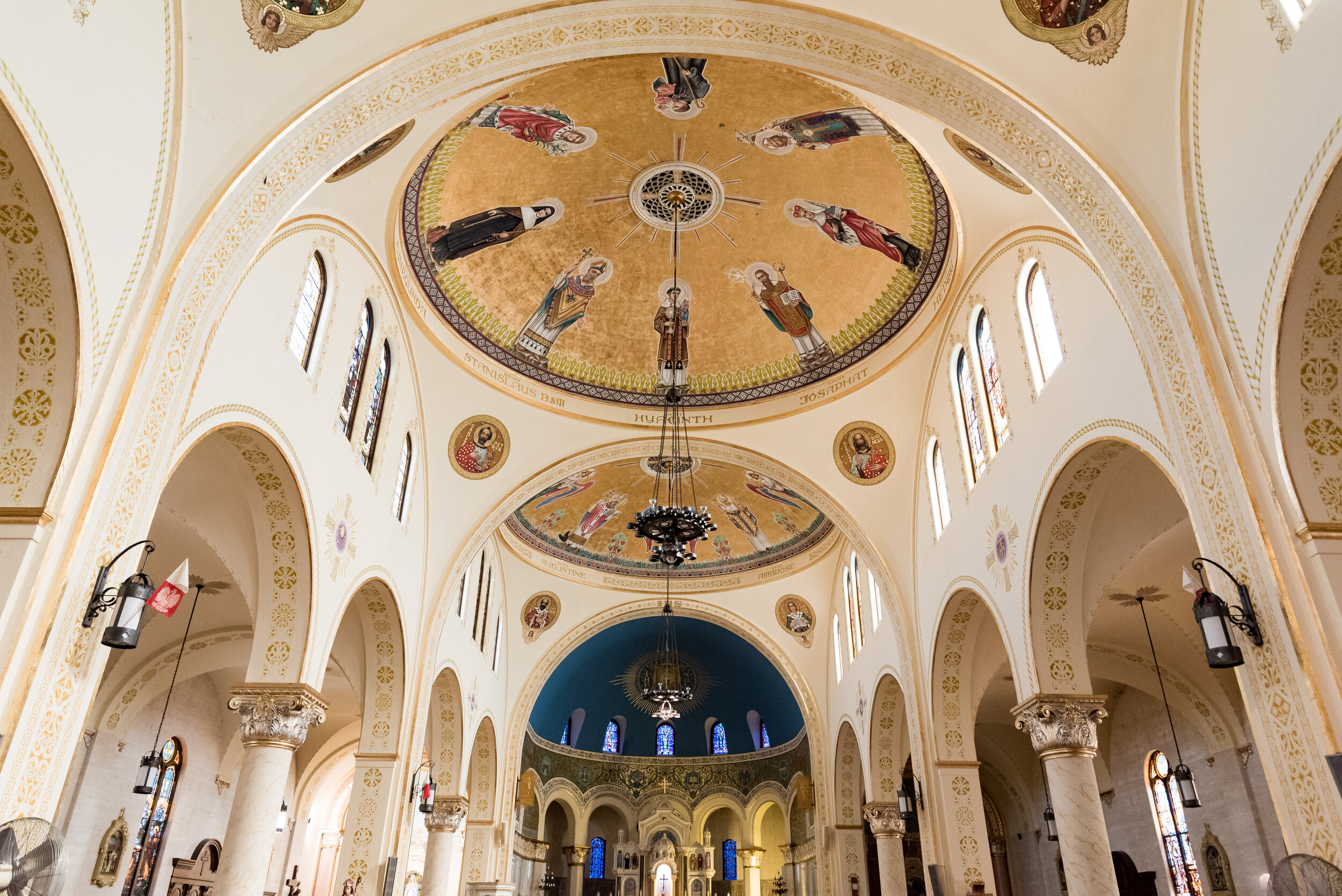 Gallery — Saint Hyacinth Roman Catholic Church.