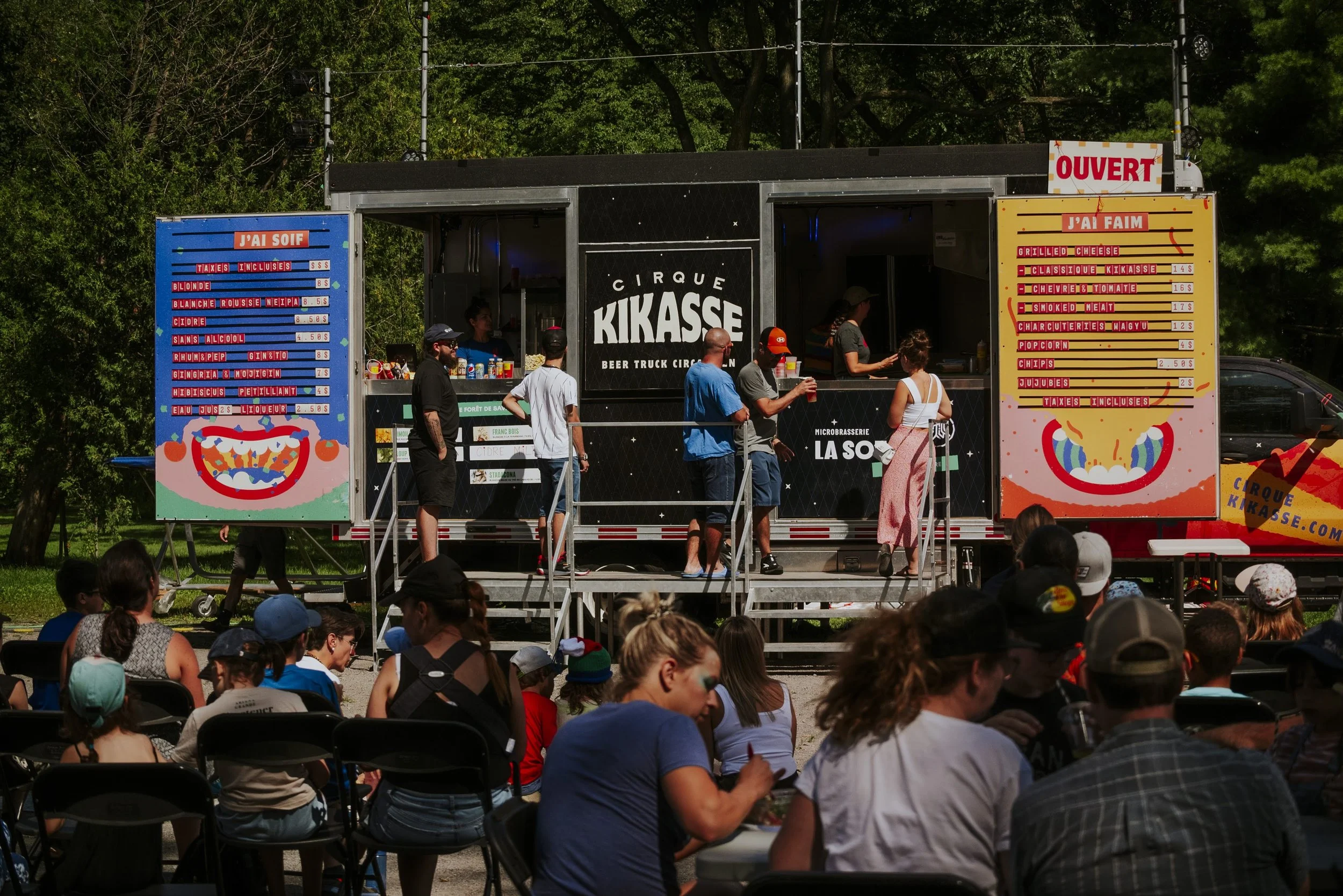 Festival à deux têtes, Ste-Brigitte-de-Laval, QC
