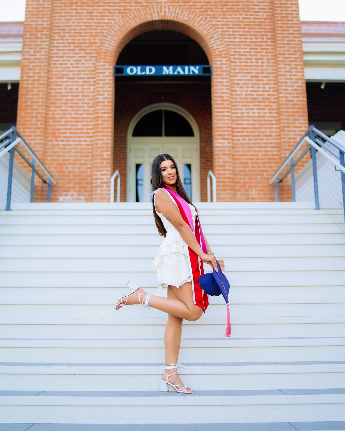 Too many great moments from this graduation session not to share more! πβ¨ Each photo captures the joy, hard work, and excitement for what’s next. What’s your favorite part of graduation season?
#GraduationPhotos #GradSeason2025 #Arizona