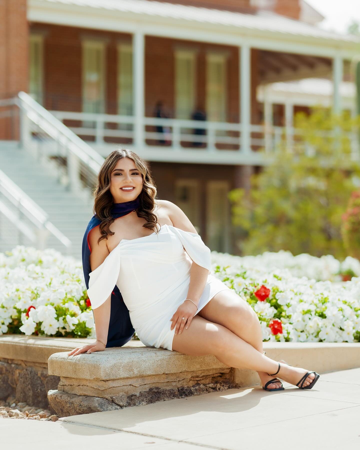 Preserving the excitement, the pride, and the memories of graduation. πΌοΈπ
Photos: Emanuel Zuniga
In frame: Kayla N.
#grad #graduation #graduate #capsoff #Sony #SonyAlpha #SonyCamera #Samyang #Gmaster #sonya7iv #Portrait #Portraits #Under10kportra