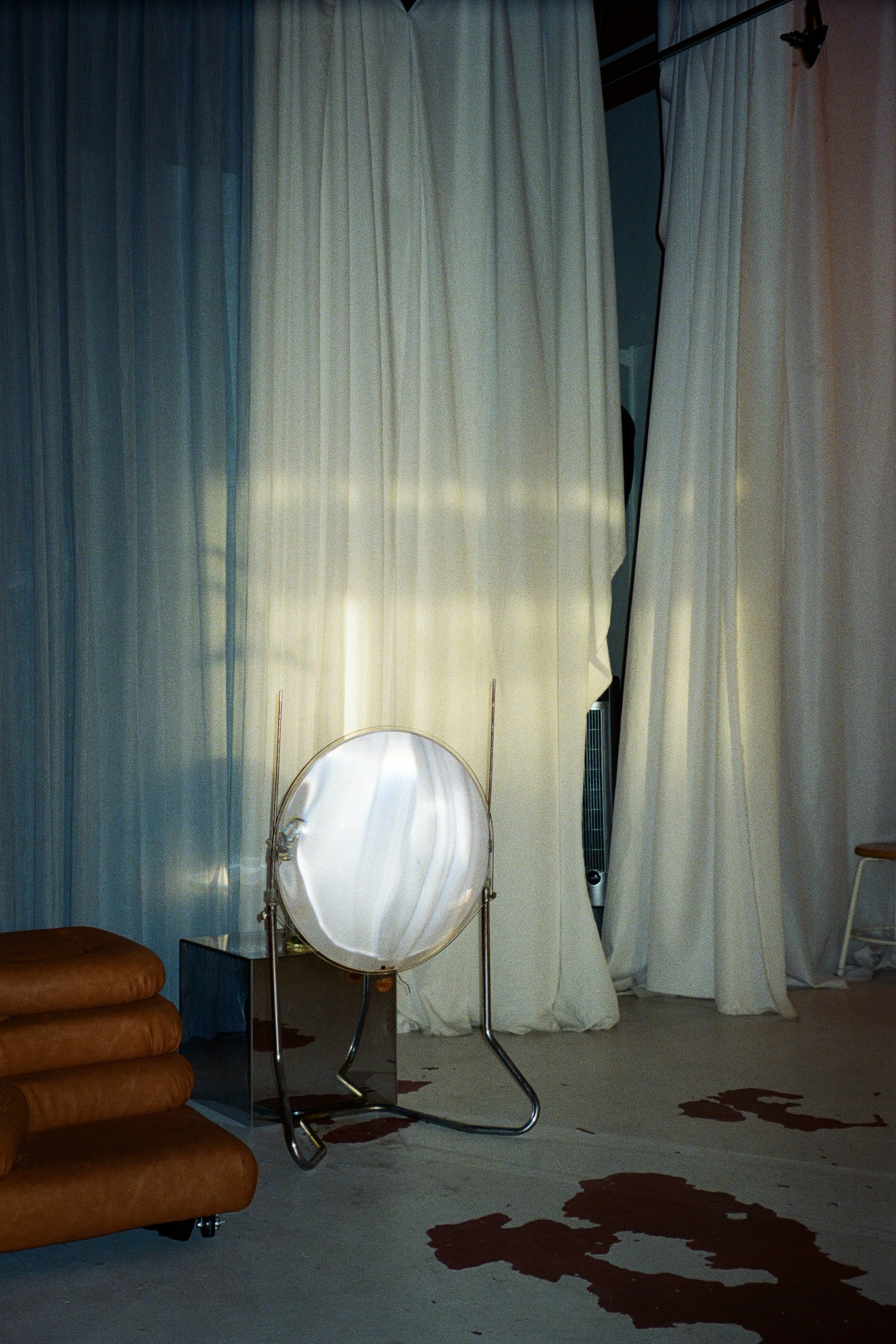 tv magnifier on film.JPEG