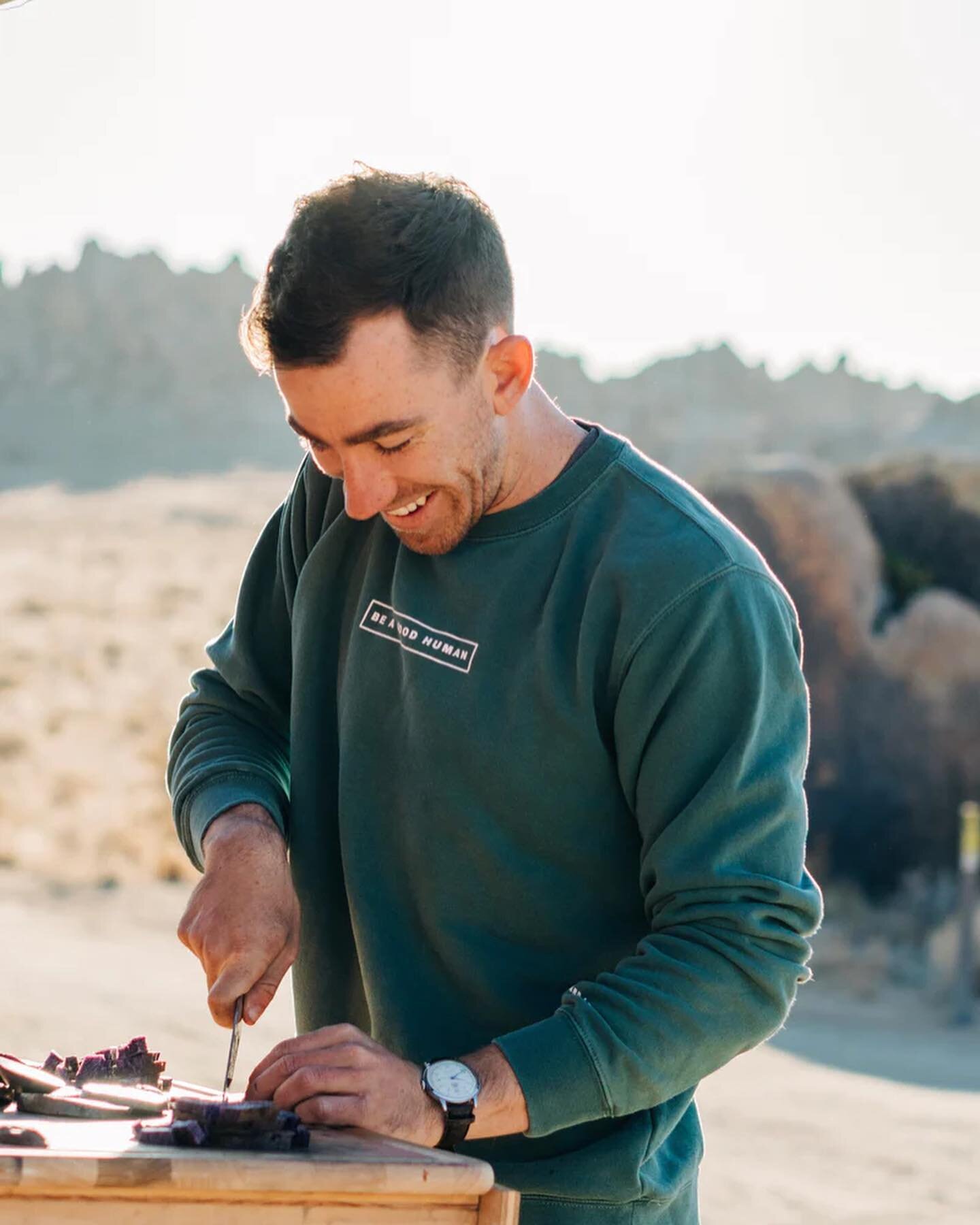 @waywardandwild &lsquo;s apparel and stickers have been one of our market exclusive items.

We are so pumped to have these available to all on our site coming the 31st!

_____
#waywardandwild #collective #stickers #apparel #pnw #beagoodhuman #gildedw