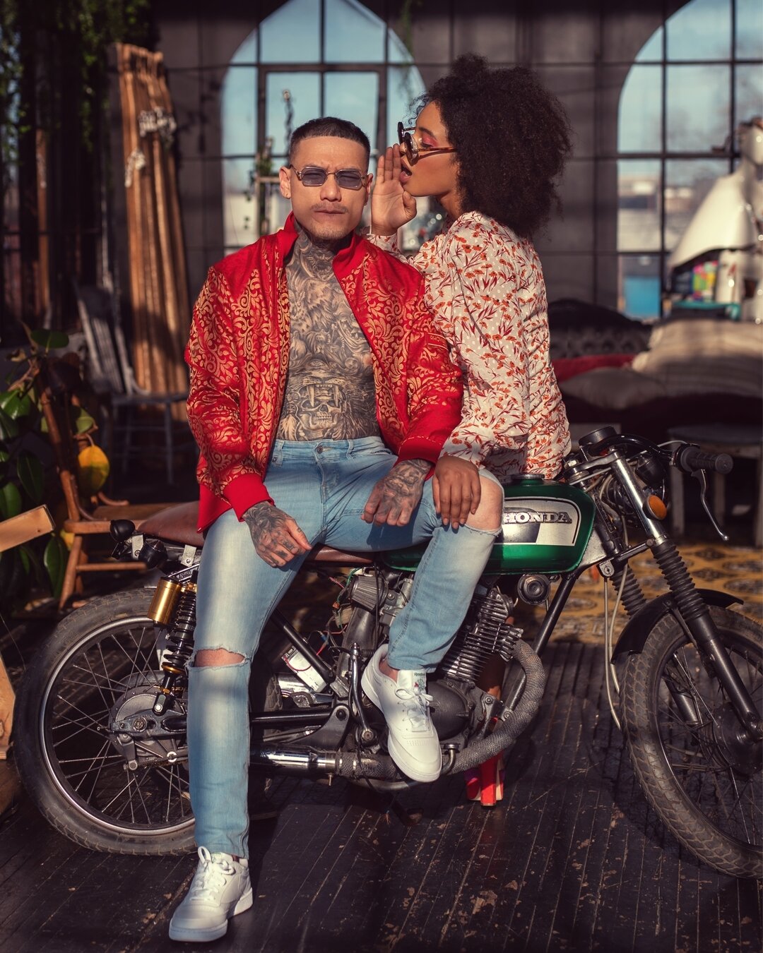 Hello Miami Vice 
@suskaphotography @henryagainandagain
@beauty_by_danak
Luxury menswear @rhowanjames

#style #makeup #hair #photooftheday #photoshoot #mensfashion #polished #wiw #ootd #fashion #style #photography #men #daylight #sonyalpha #portrait 