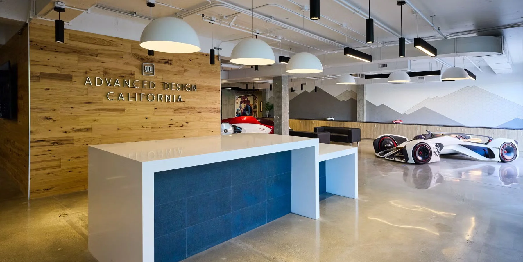 Visitor Desk