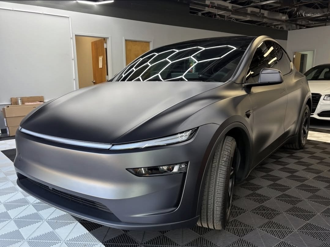 2025 Tesla Model Y 