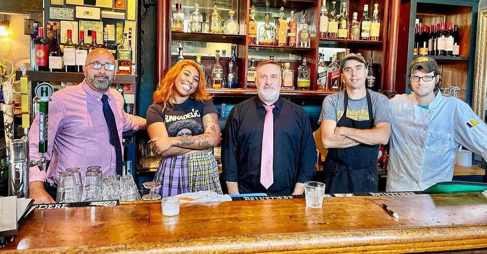 Bar photo 2