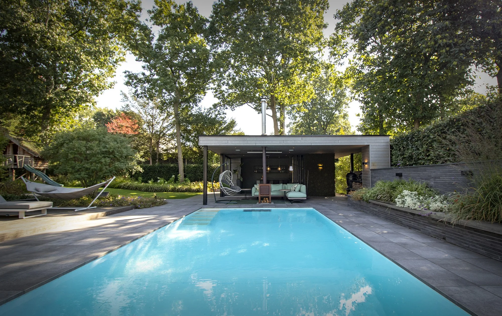 Poolhouse en kantoor - Eikendreef — Studio Entr | Interieurontwerp ...