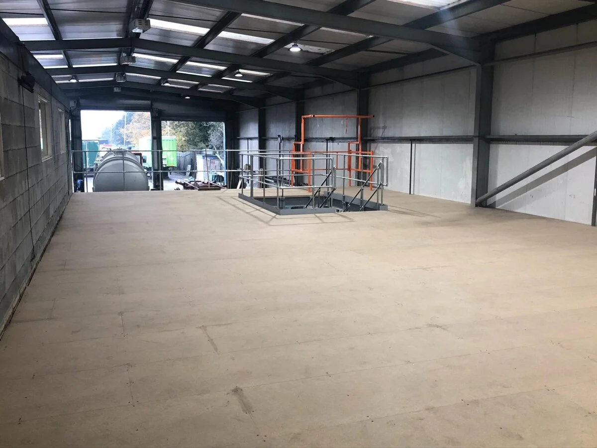 Mezzanine Floor (APM)