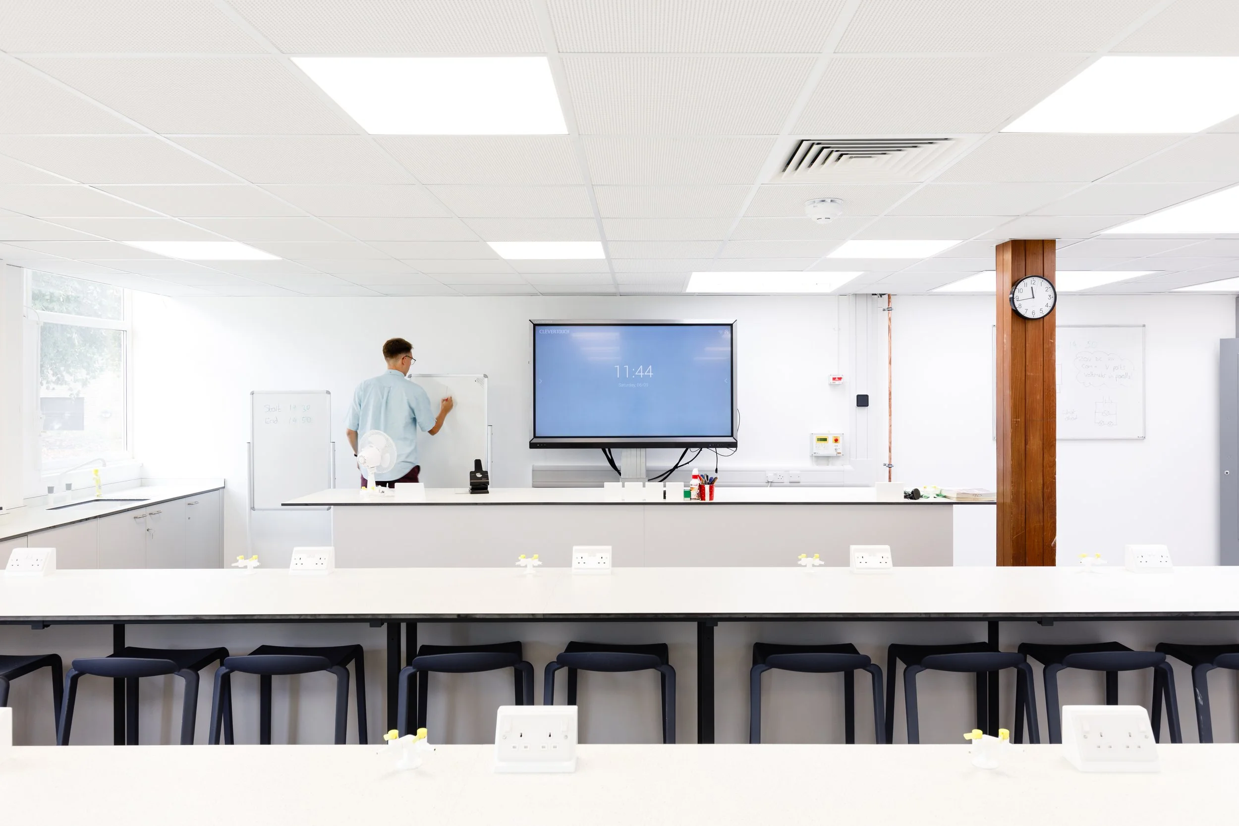 Science Laboratory Refurbishment Contractor – Rochester Mathematics ...