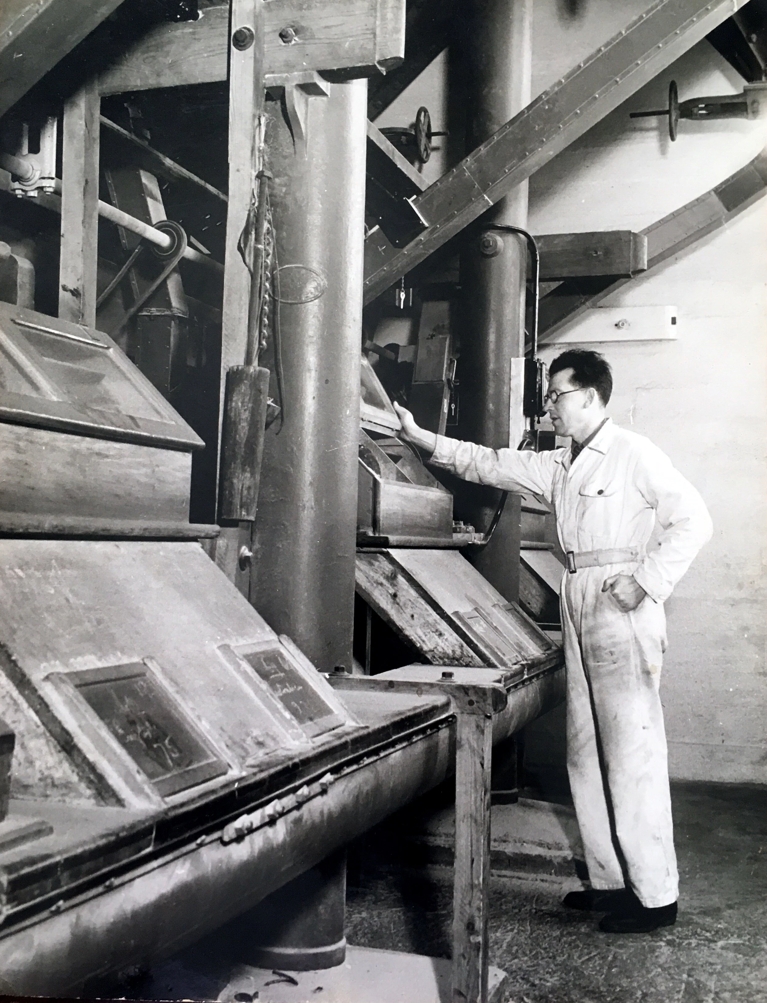 History Of Flour Mills _ Wheat Flour Mills – LRJDA