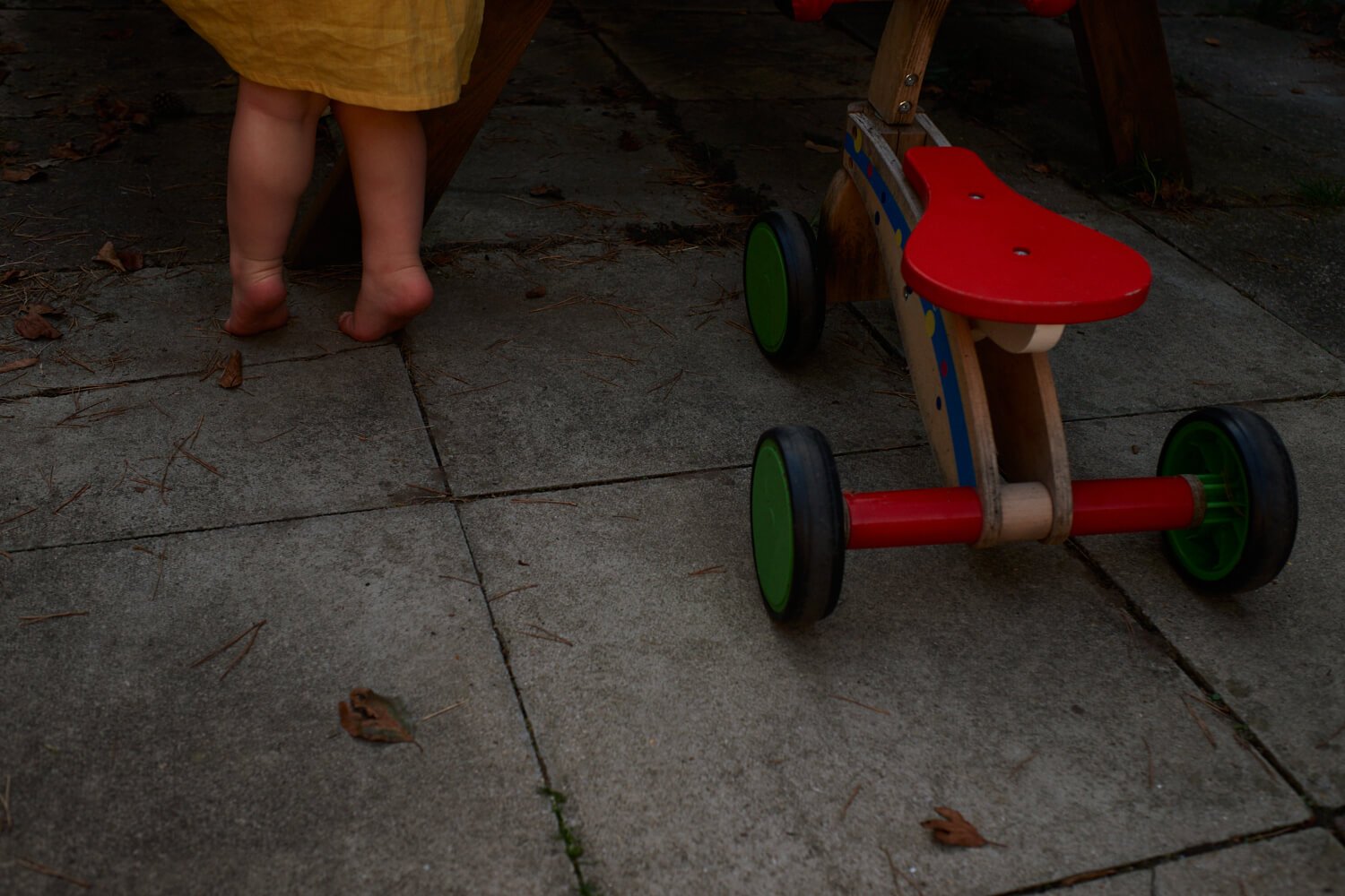 Documentary Family Photography in Dorset - little feet and a tricycle
