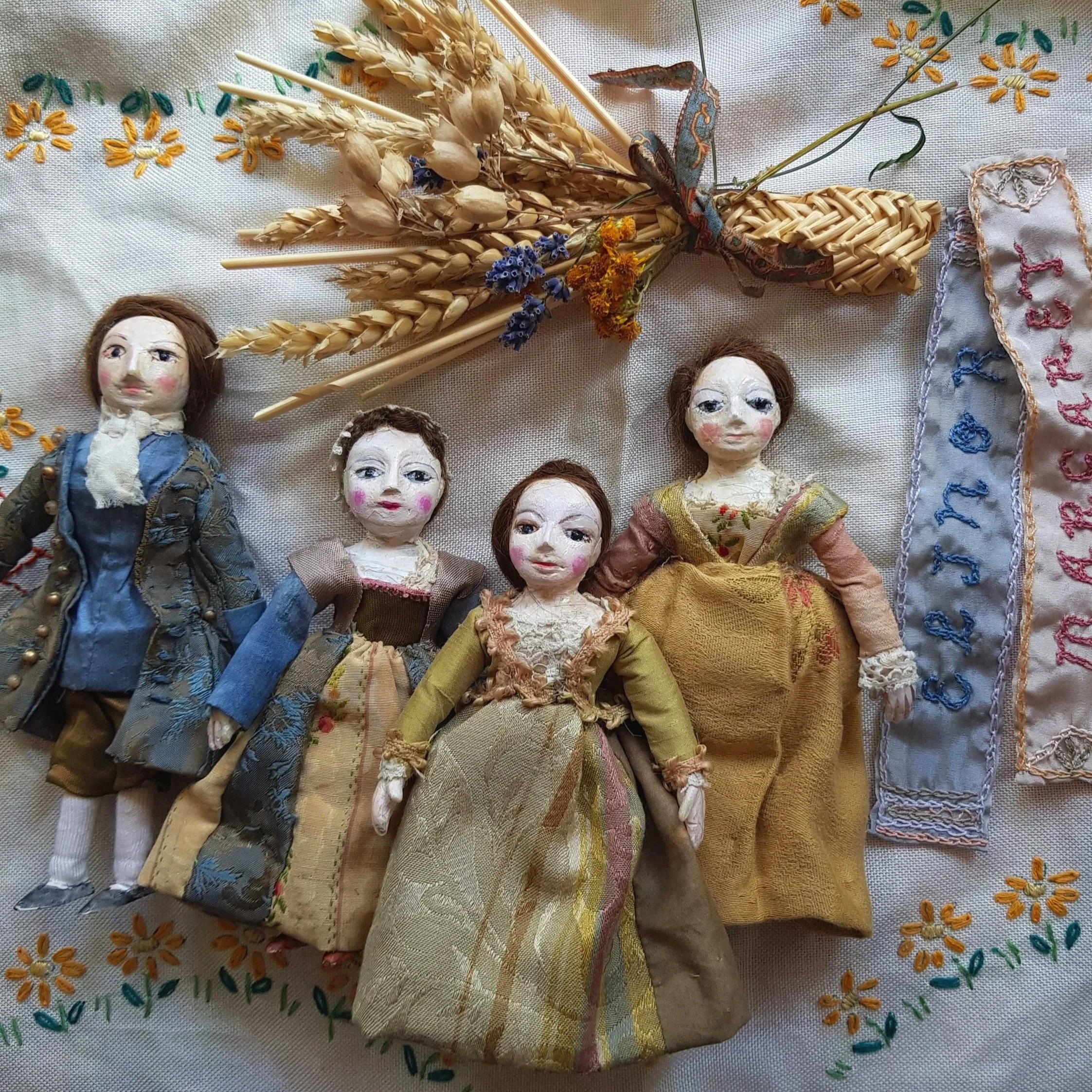 Reproduction 1800's dolls

Sense and Sensibility 
