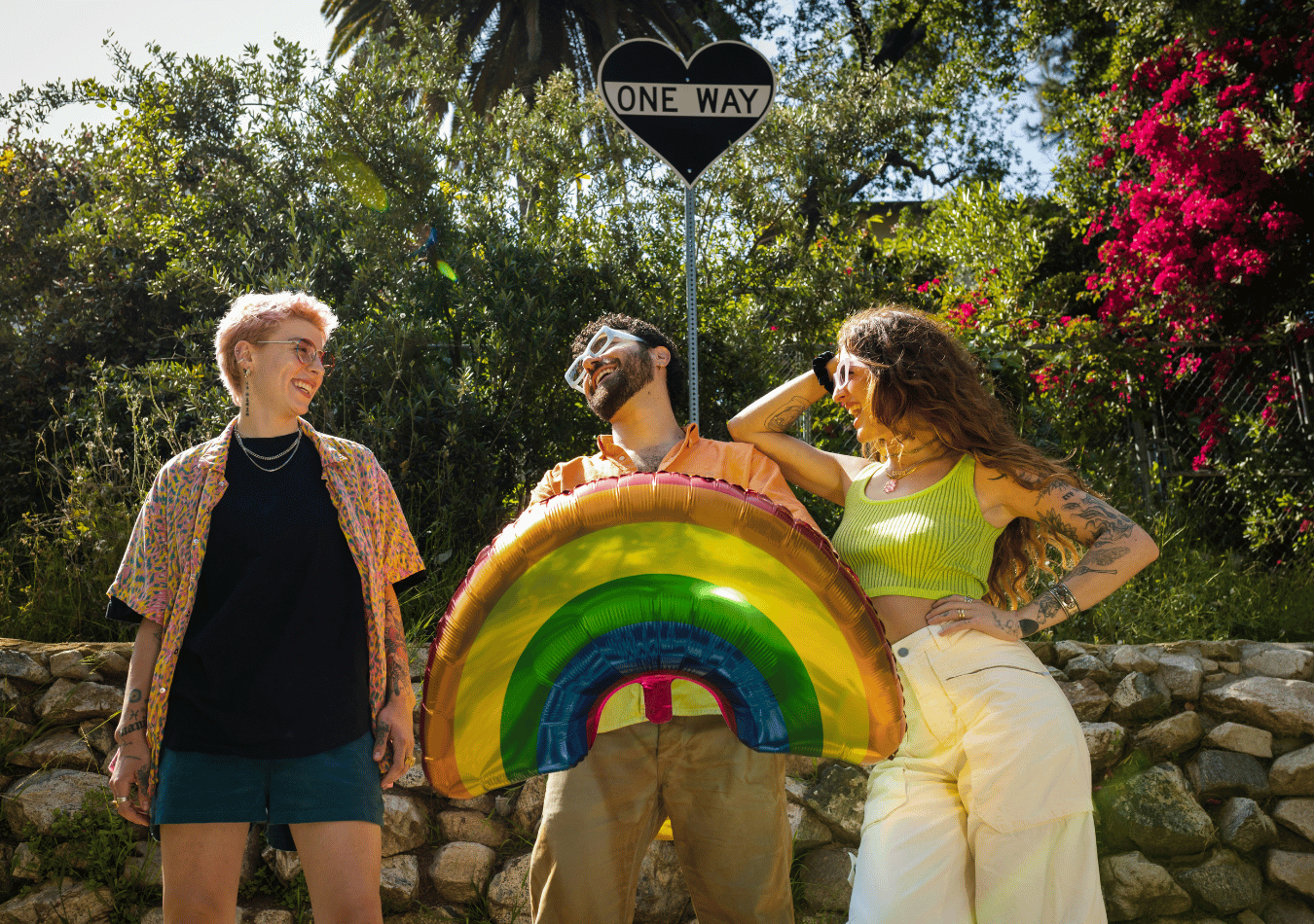 Polygamy vs Polyamory: What's the Difference? — All Services