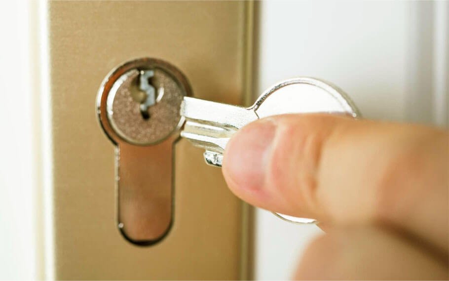 Ouverture de portes bloquées, clé coincée