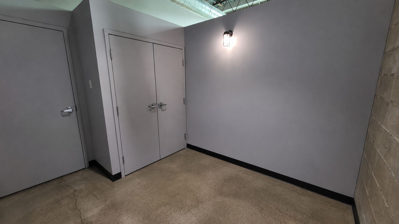 5 Bedroom 1.png