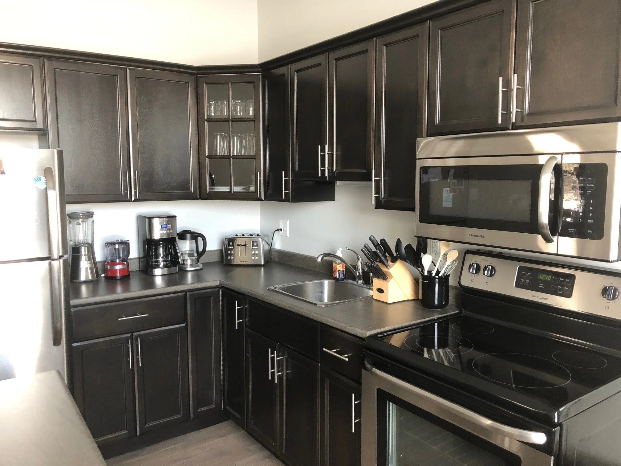 49 Acadia Apt 1 (7).jpg