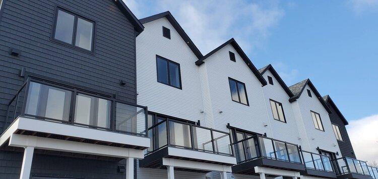 Riveredge Condos 2.jpg