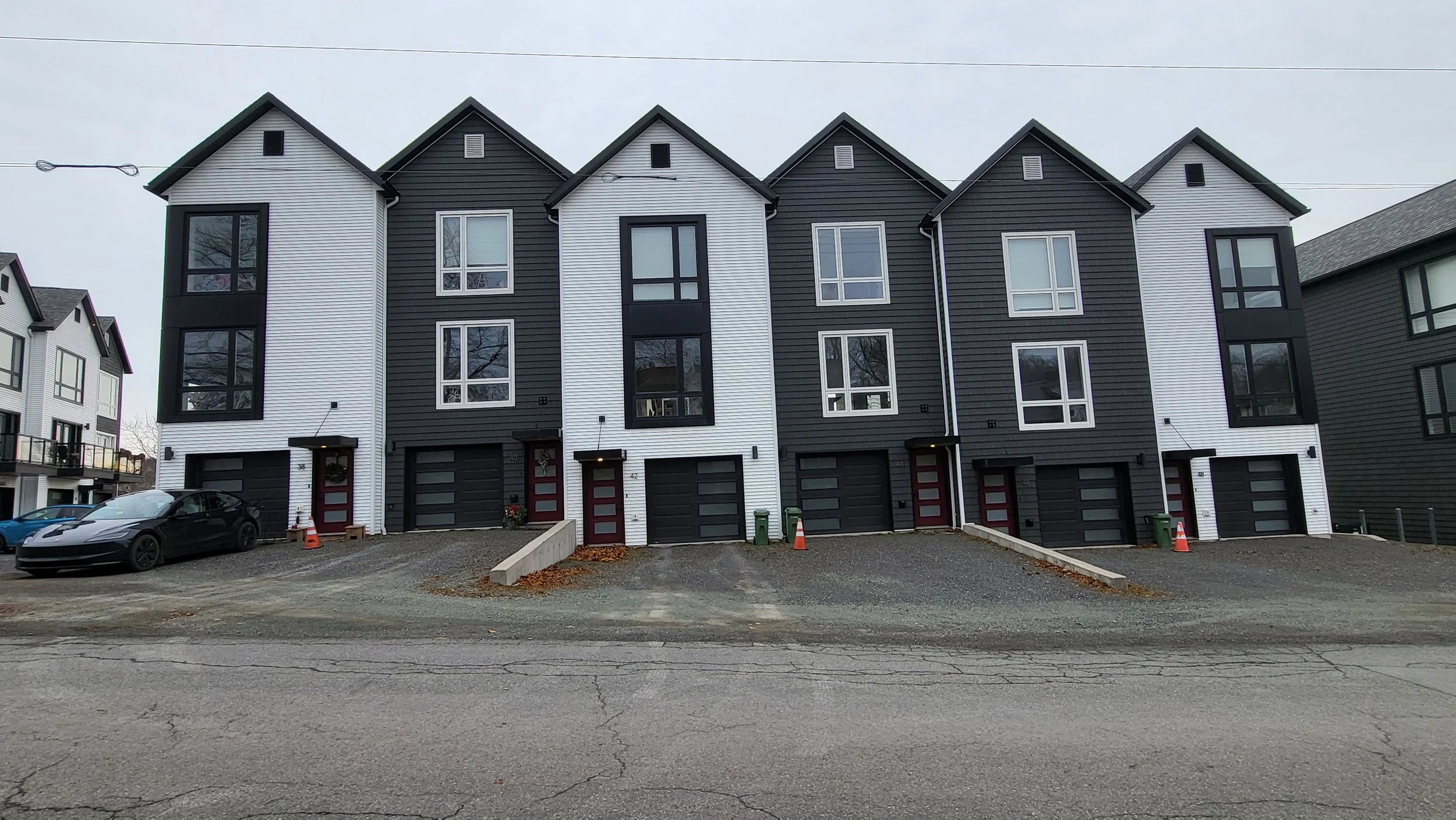 RiverEdge exterior 38-48.jpg