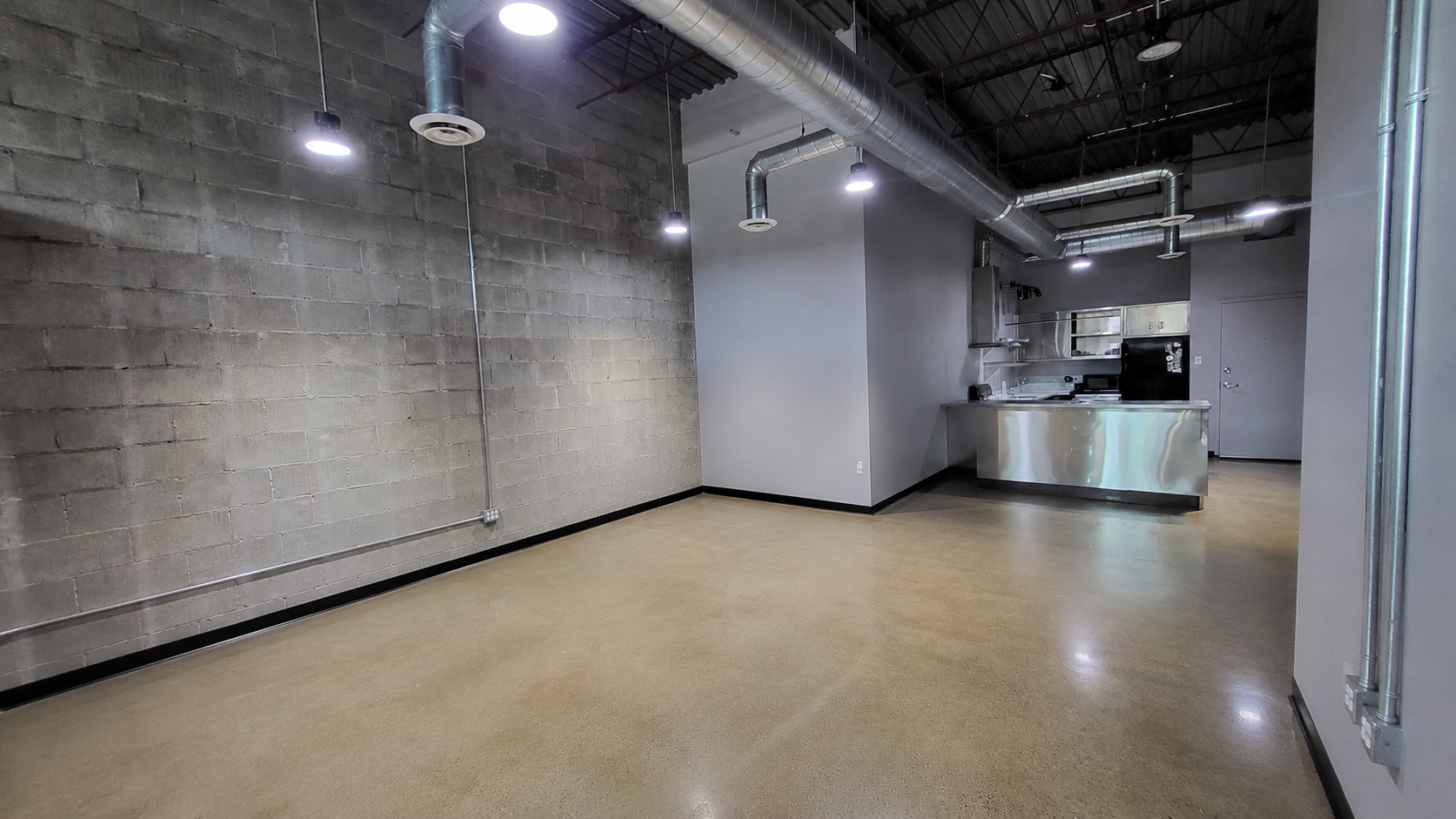 2 Kitchen livingroom.png
