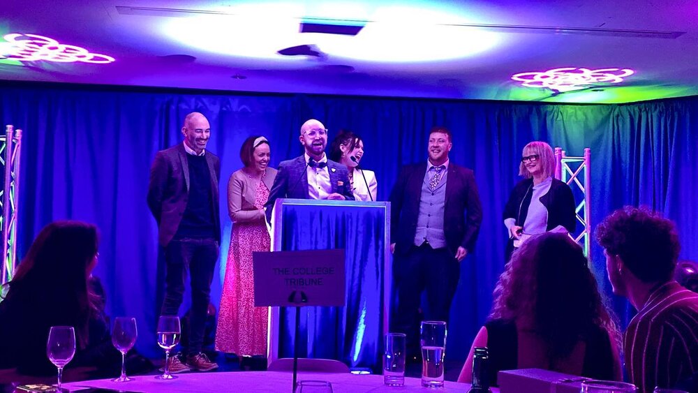 Chuffed to bits to be standing alongside and representing 17 very, very talented and creative people from @universityoflimerick at @thesmedias last night taking home the TV Production of the Year award - and to, somehow, be nominated as Journalist of