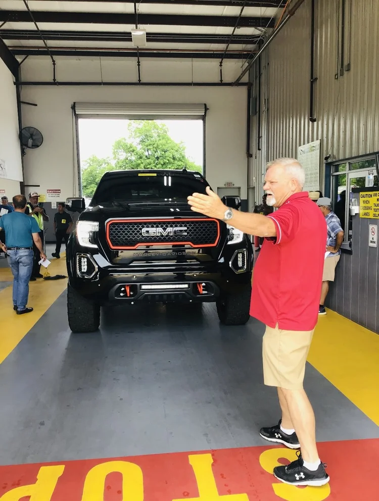 About Us — Houston Auto Auction