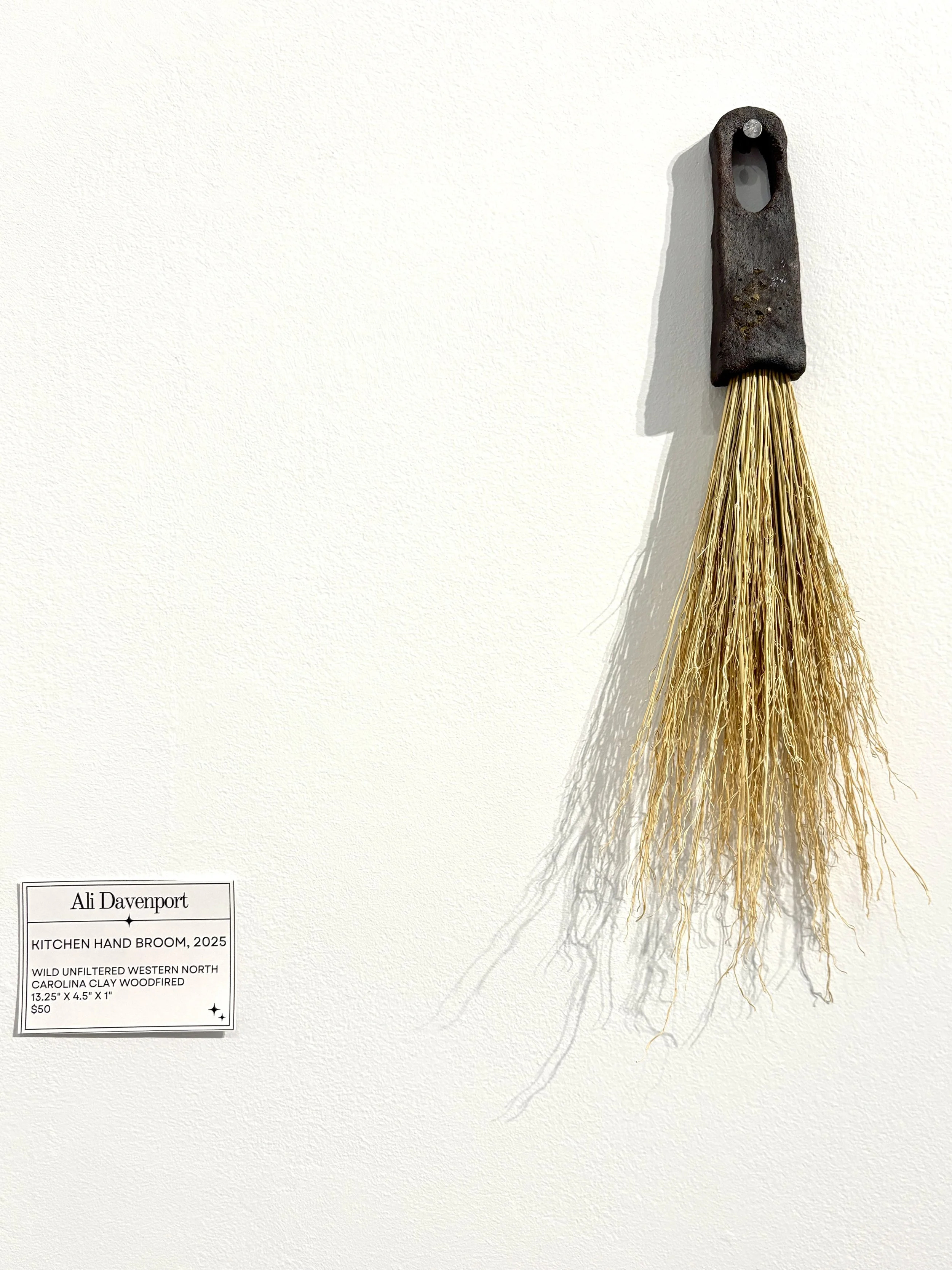 Wild Clay Handbroom