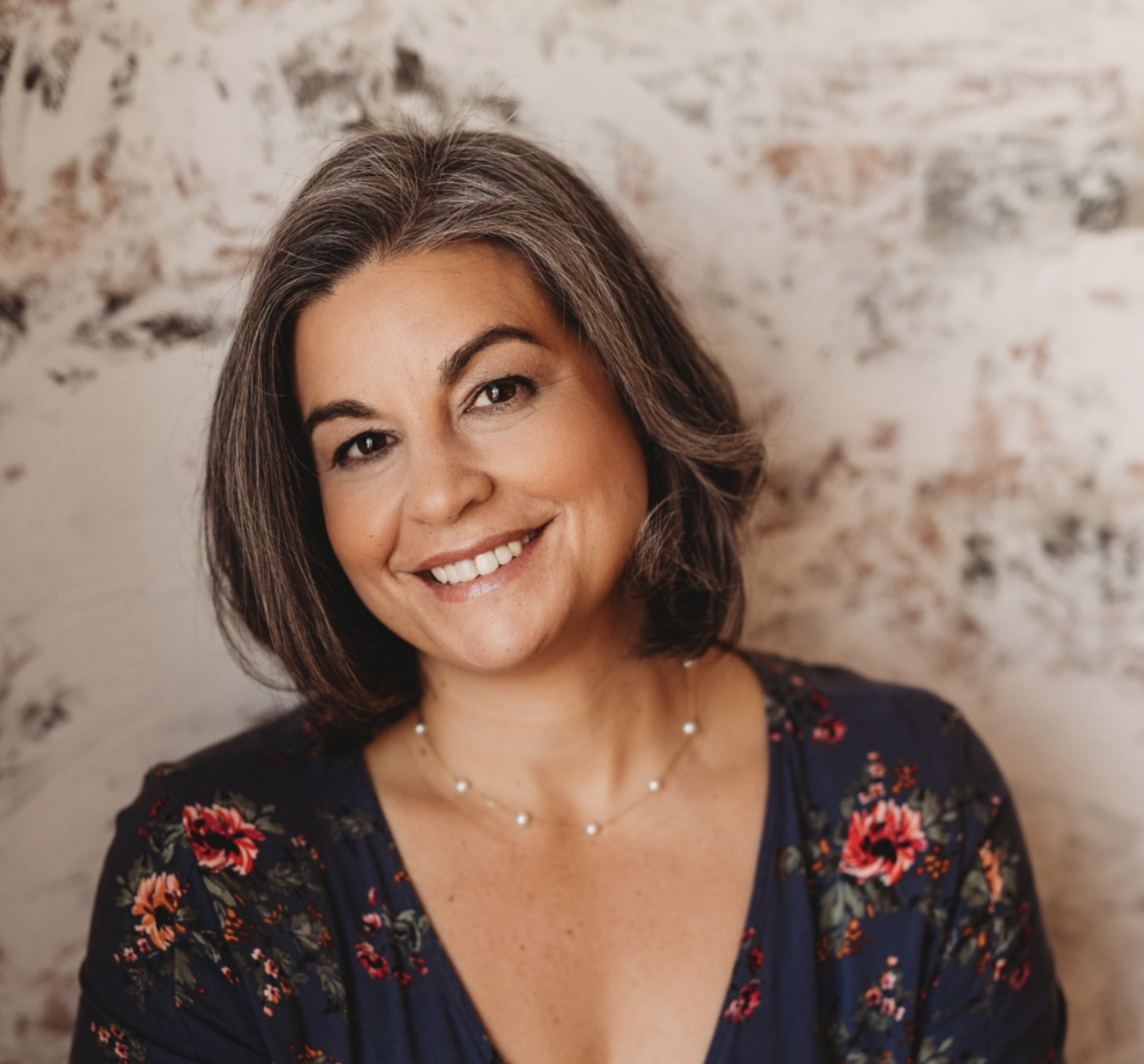 5 Tips From a Divorce Professional with Lorraine Connell, Teen Confidence Coach Lorraine Connell