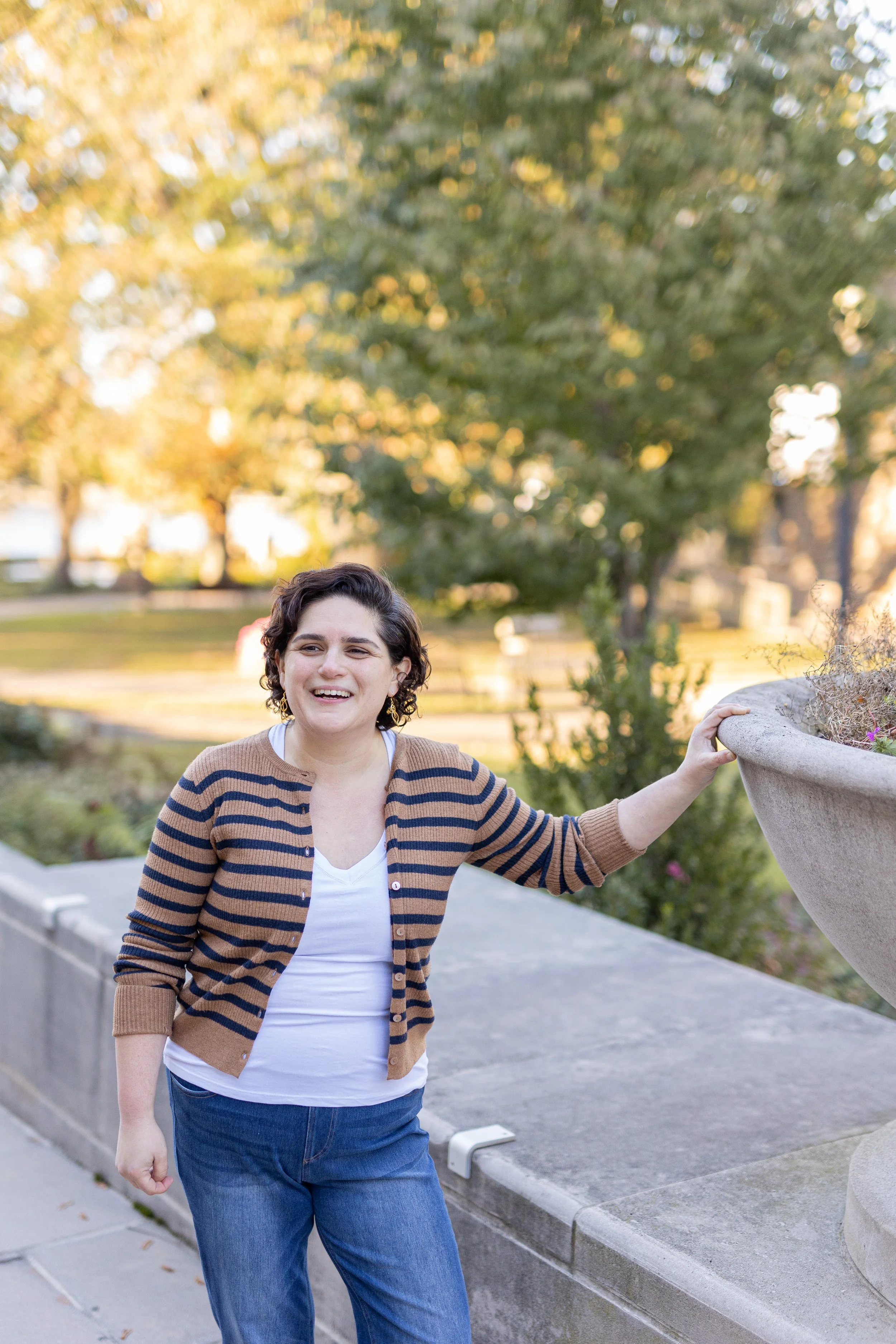 Hey Olivia: How to Ask a Loving Sister for Space After Divorce