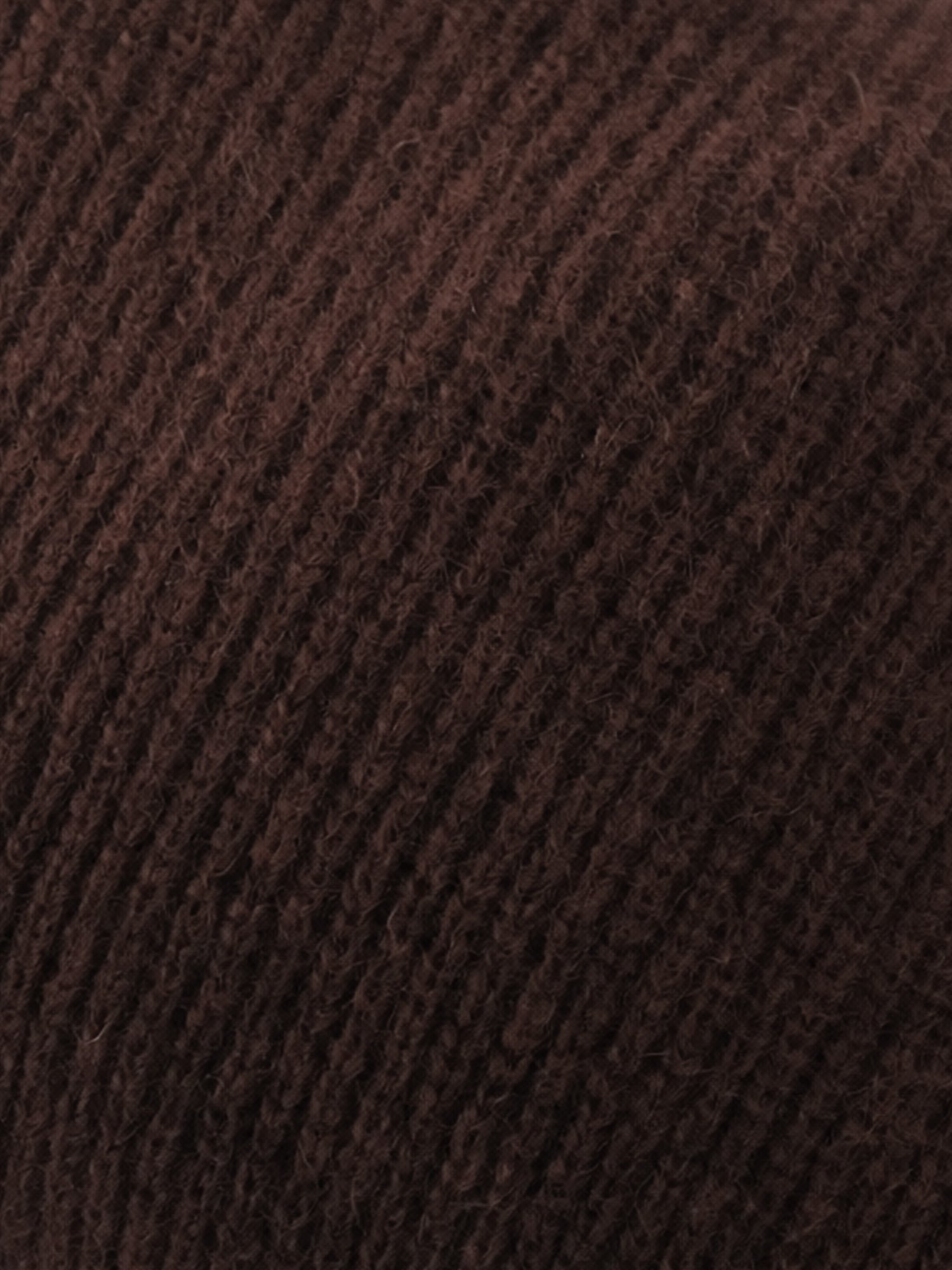 Pullover_14_Ed2627_CloseUp_Brown.jpg