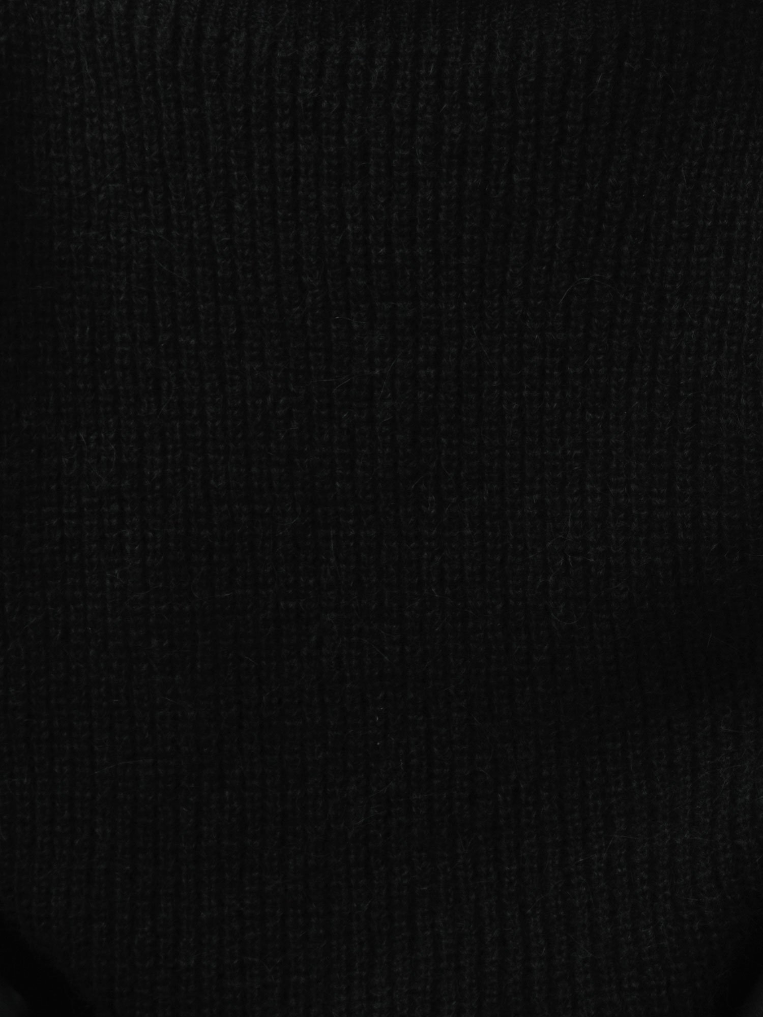 pullover_14_31_1500x2000px_7.jpg