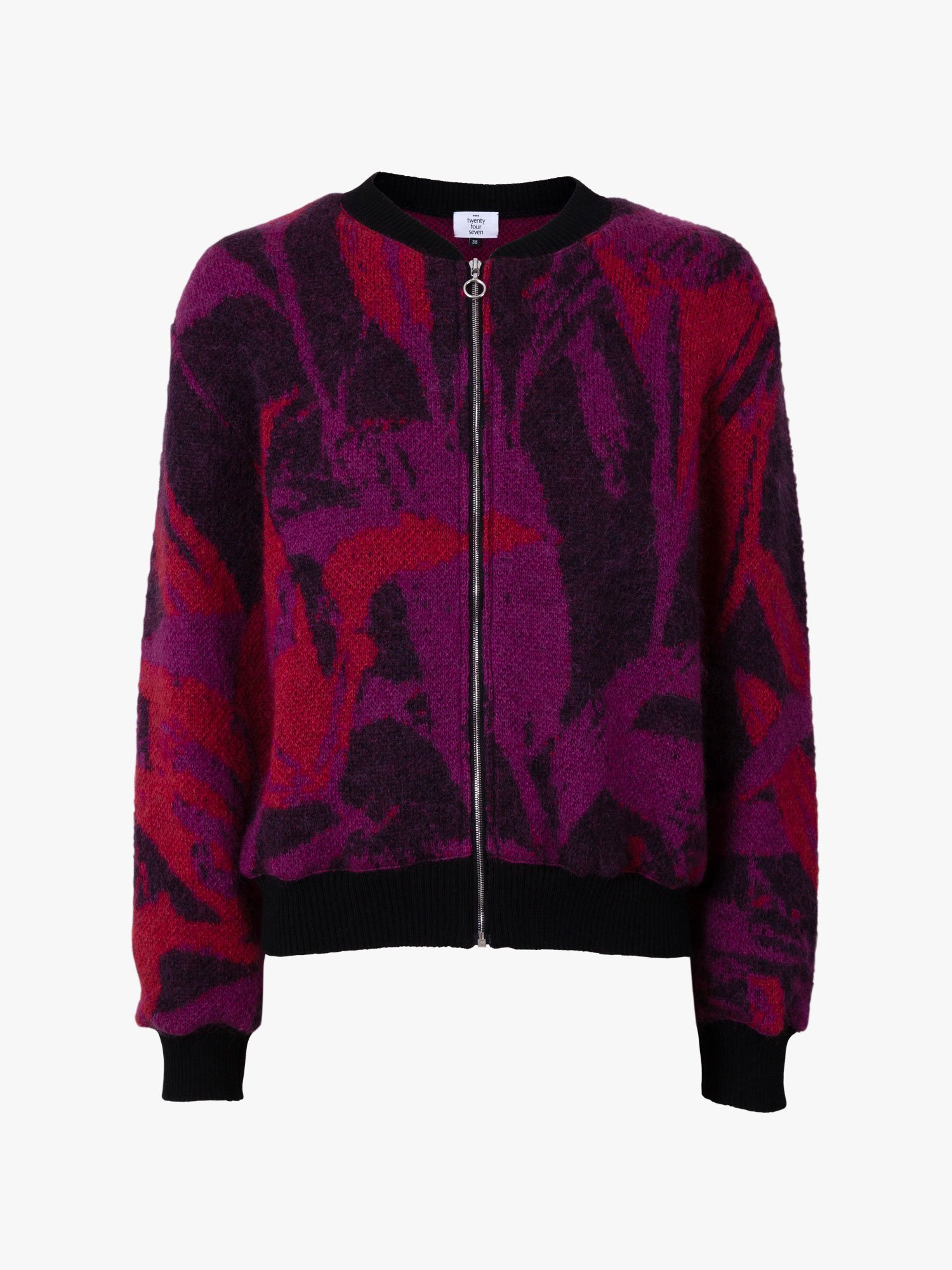 Jacket_1_22_1500x2000px_5.jpg