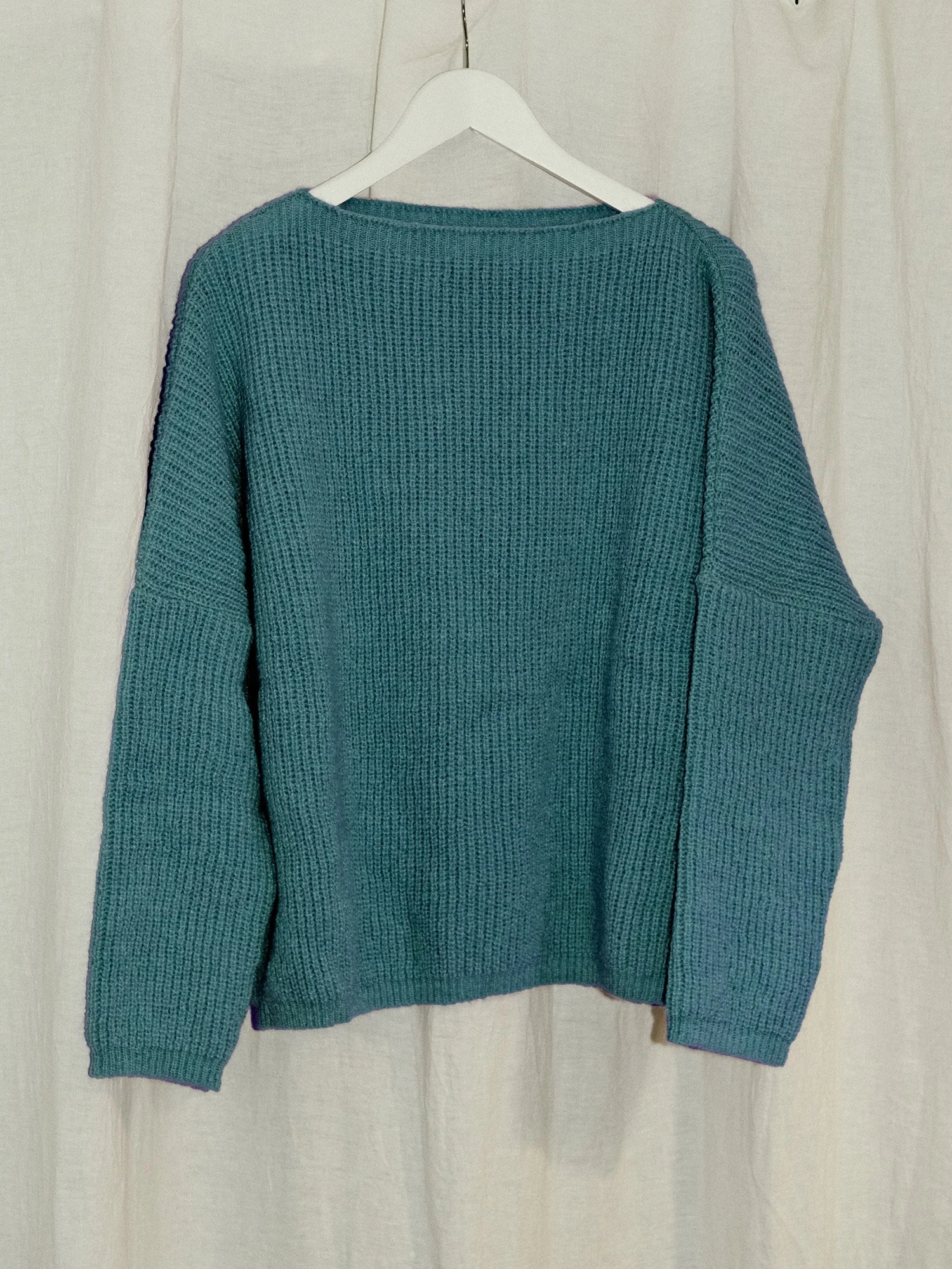 Pullover_14_31_21.jpg